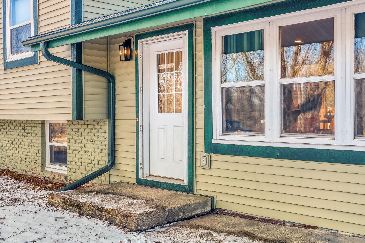 Homes for sale in Hastings, MN | 532 17Th St E, Hastings, MN 55033 | MLS# 7036515