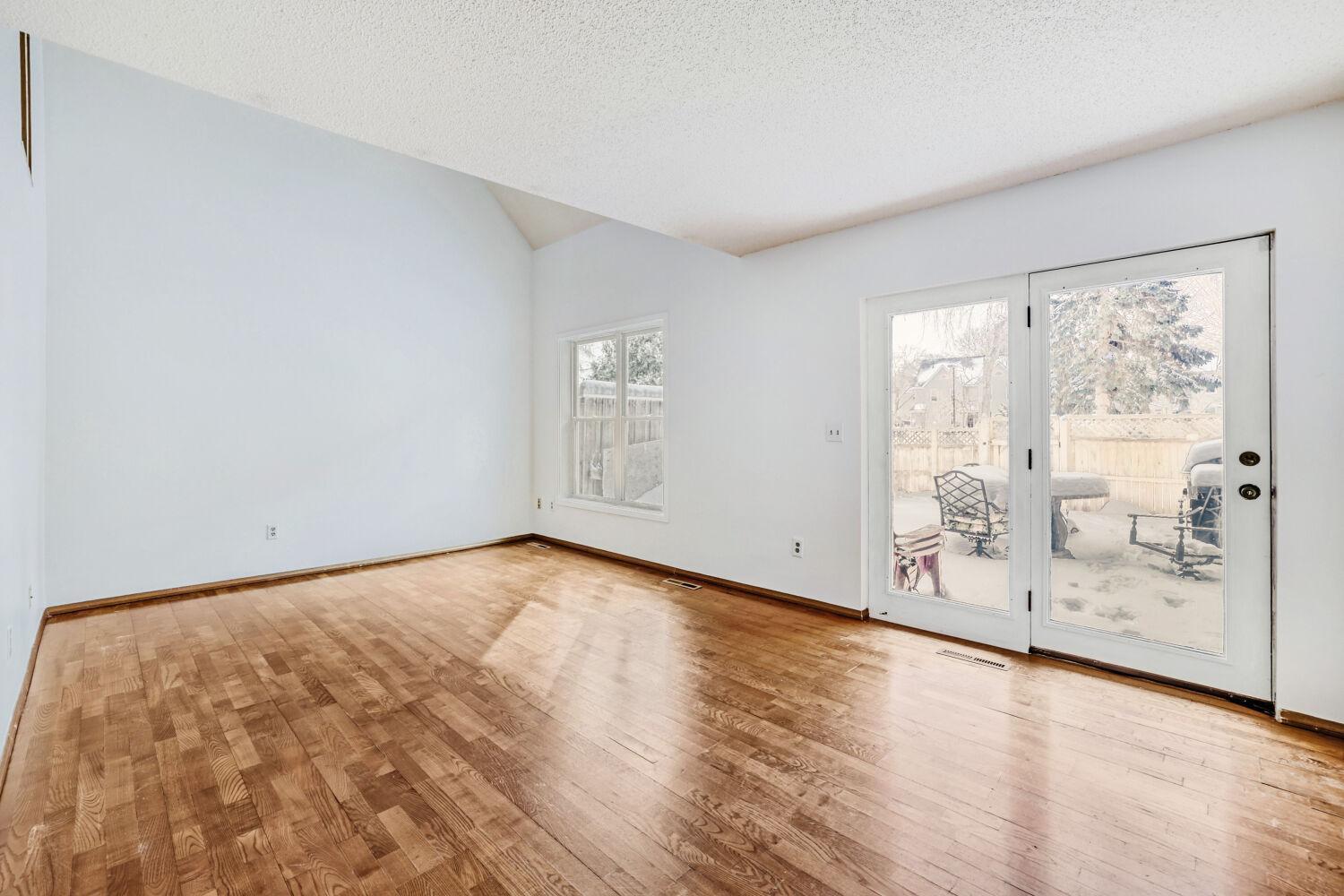 Homes for sale in Minneapolis, MN | 1907 S 5Th St, Minneapolis, MN 55454 | MLS# 7036564