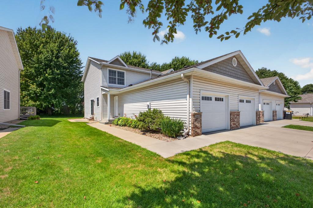 1st image of 3069 Venice Ln Nw, Rochester, MN 55901 | MLS# 7036619