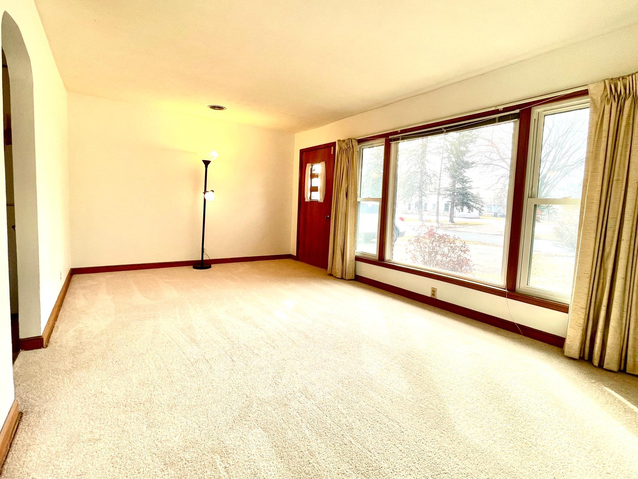 Homes for sale in Vadnais Heights, MN | 731 Berwood Ave, Vadnais Heights, MN 55127 | MLS# 7036632