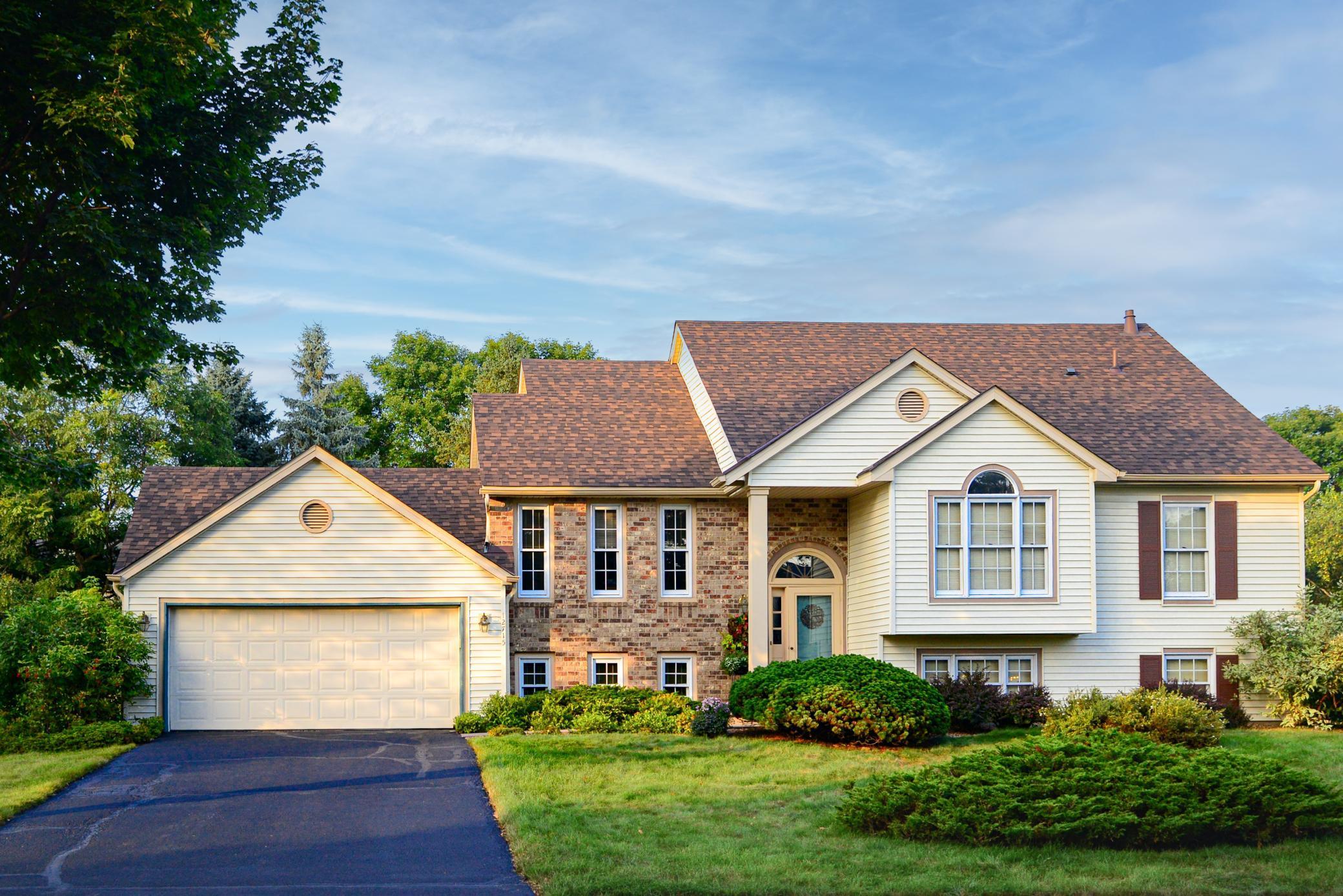 Homes for sale in Apple Valley, MN | 12715 Dorchester Trl, Apple Valley, MN 55124 | MLS# 7036830