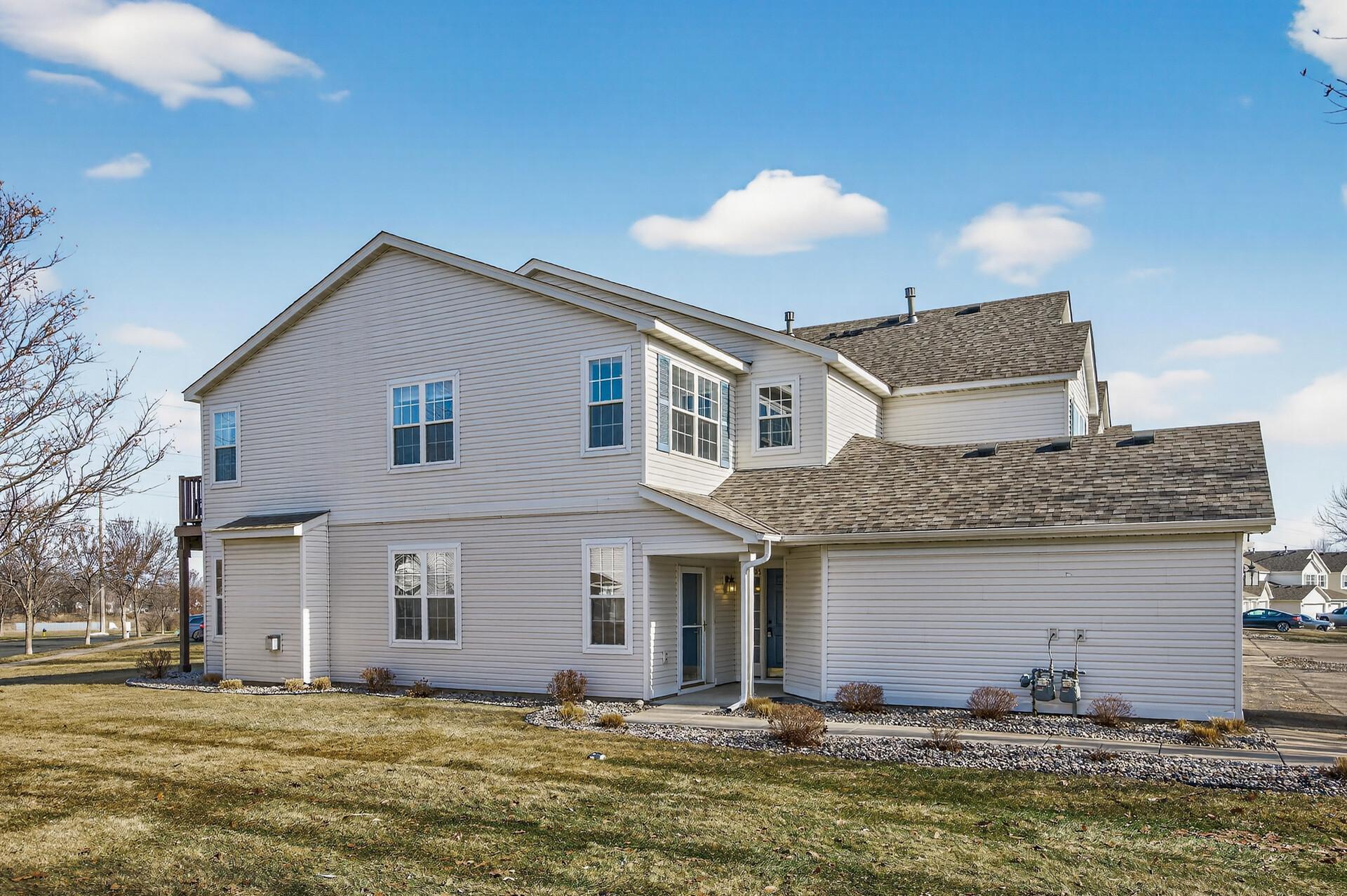 Homes for sale in Shakopee, MN | 609 Providence Dr, Shakopee, MN 55379 | MLS# 7036843