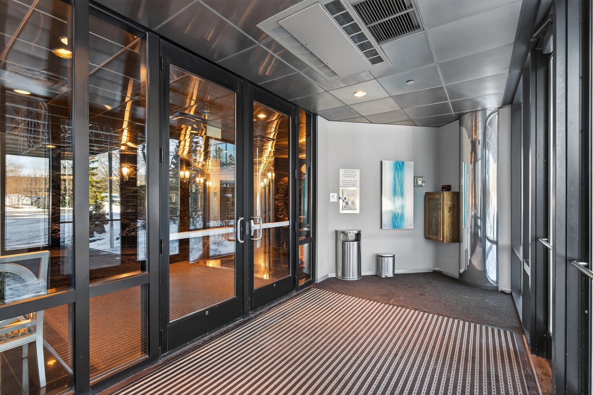 Homes for sale in Minnetonka, MN | 5601 Smetana Dr #101, Minnetonka, MN 55343 | MLS# 7036864