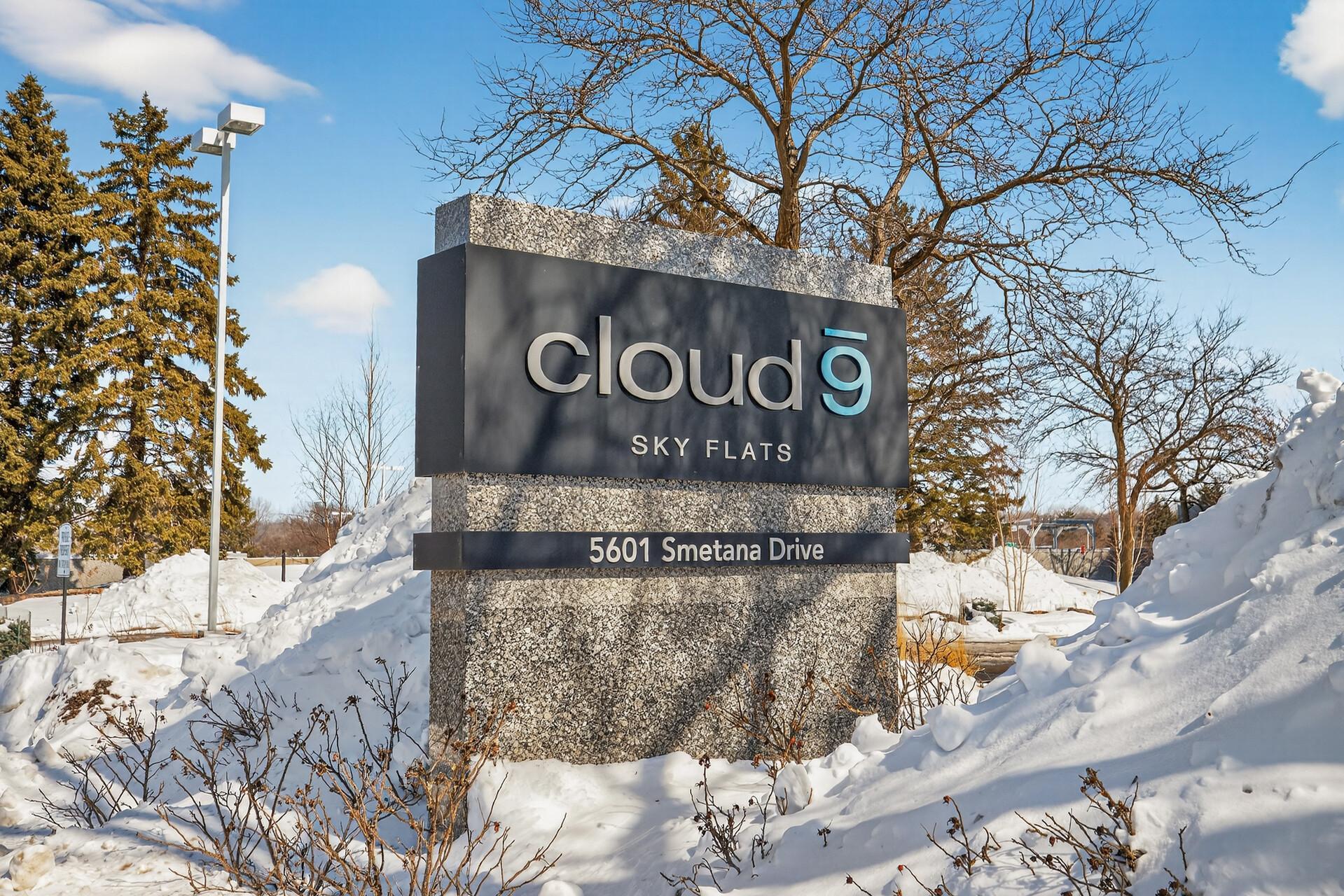 Homes for sale in Minnetonka, MN | 5601 Smetana Dr #101, Minnetonka, MN 55343 | MLS# 7036864