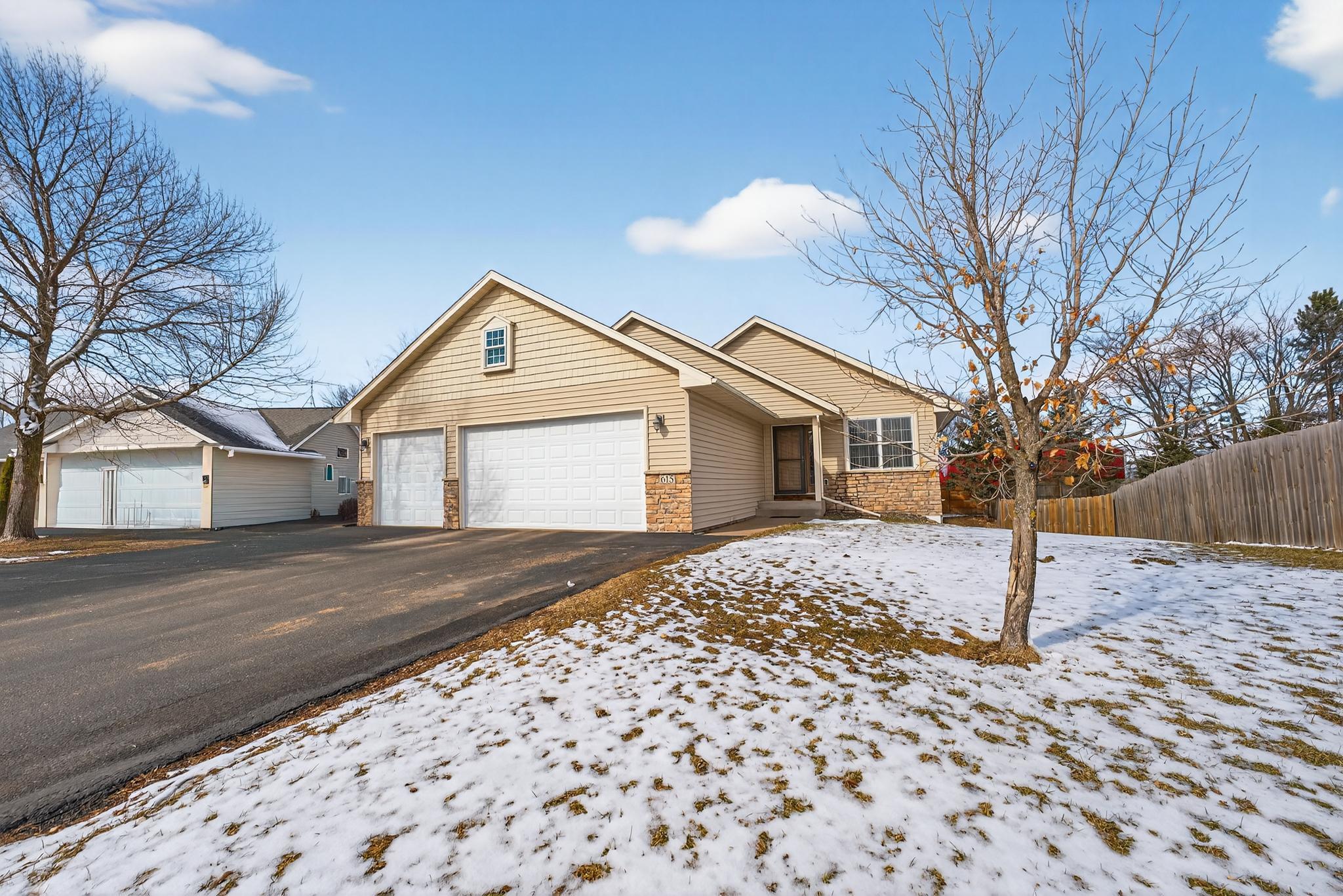 Homes for sale in Pine City, MN | 615 Highview Loop Se, Pine City, MN 55063 | MLS# 7036939