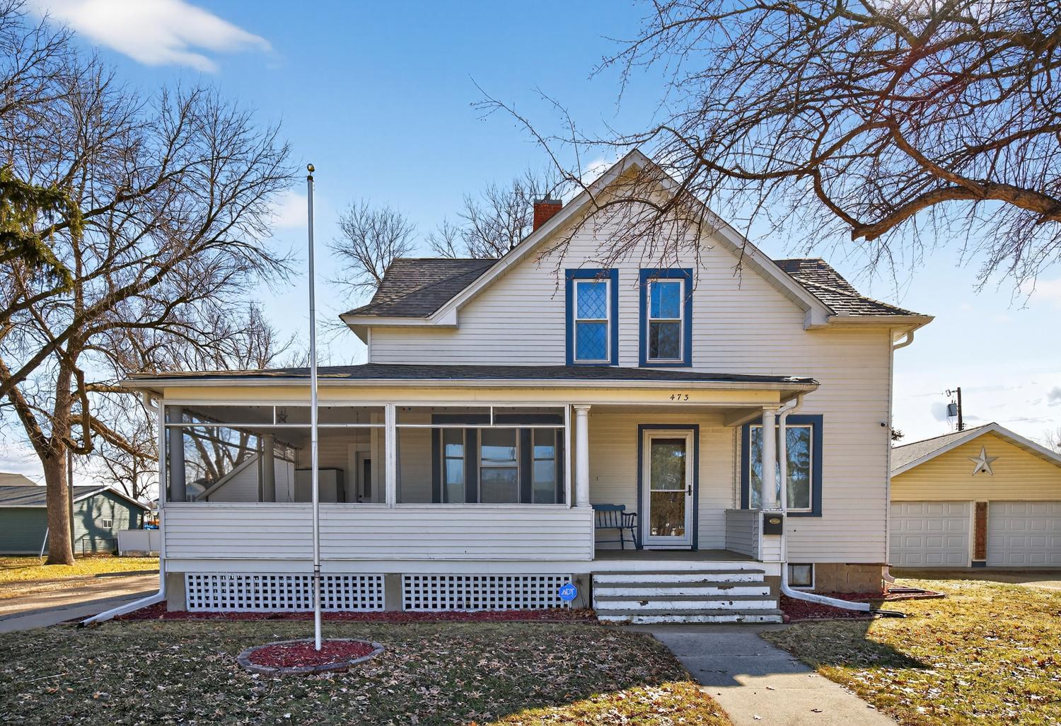 Homes for sale in Zumbrota, MN | 473 W 4th St, Zumbrota, MN 55992 | MLS# 7037203