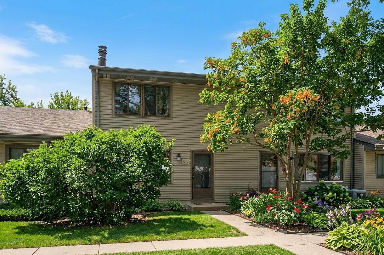 Homes for sale in Arden Hills, MN | 4478 Arden View Ct, Arden Hills, MN 55112 | MLS# 7037214