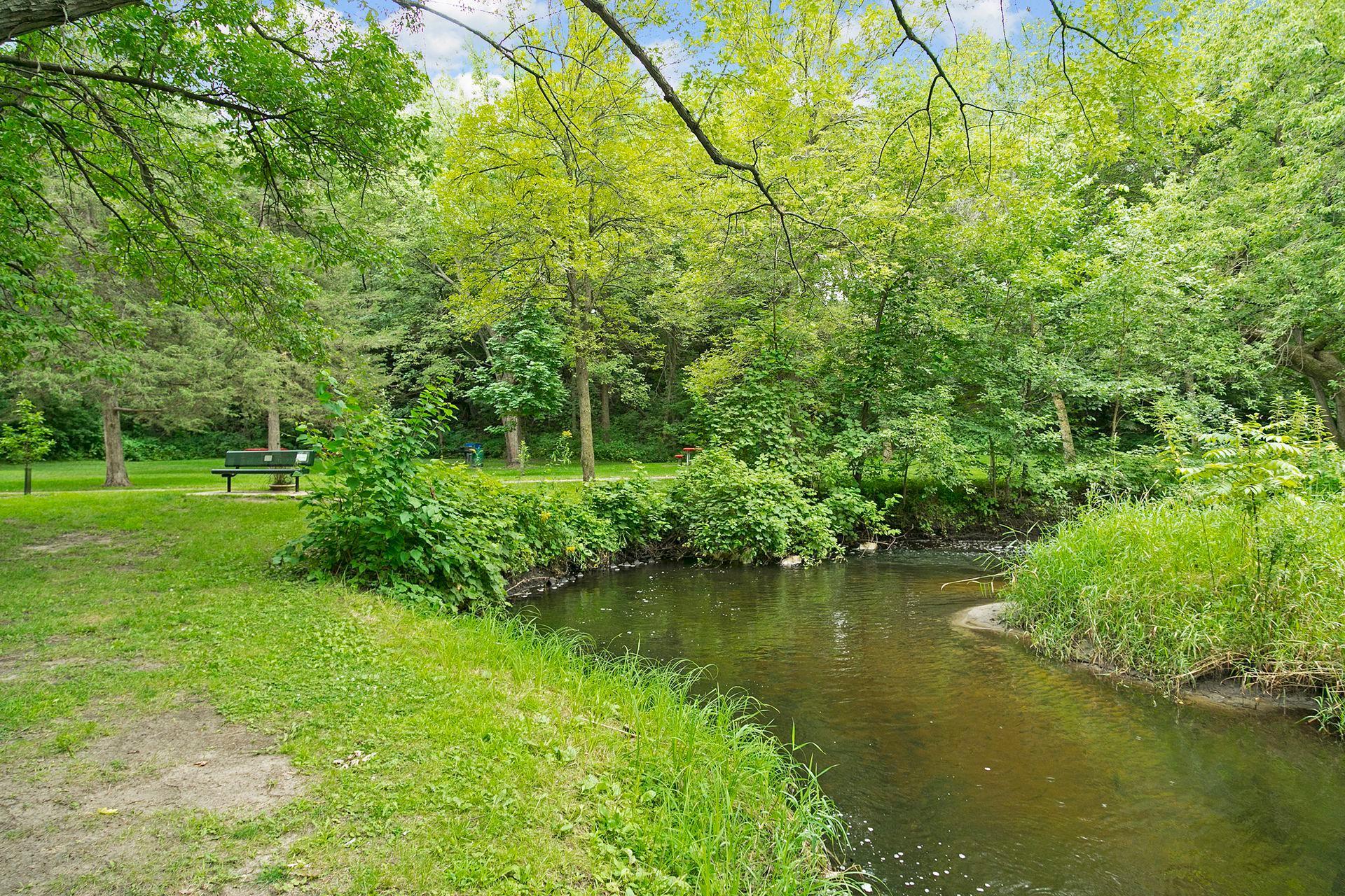 41st image of 10786 Lyndale Bluffs Trl, Minneapolis, MN 55420 | MLS# 7037284