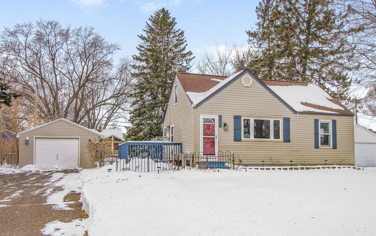 Homes for sale in Mounds View, MN | 5357 Raymond Ave, Mounds View, MN 55112 | MLS# 7037313