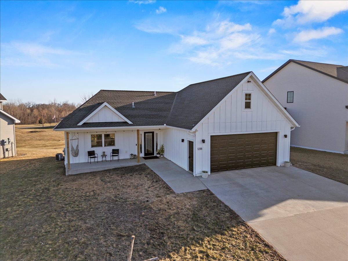Homes for sale in Dassel, MN | 1218 Summit Cvs, Dassel, MN 55325 | MLS# 7037409