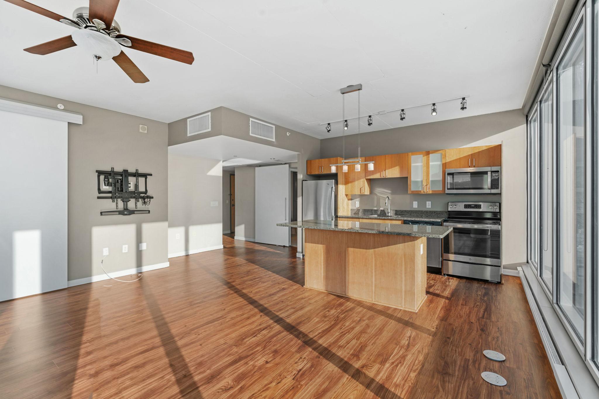 2nd image of 8161 33Rd Ave S, Bloomington, MN 55425