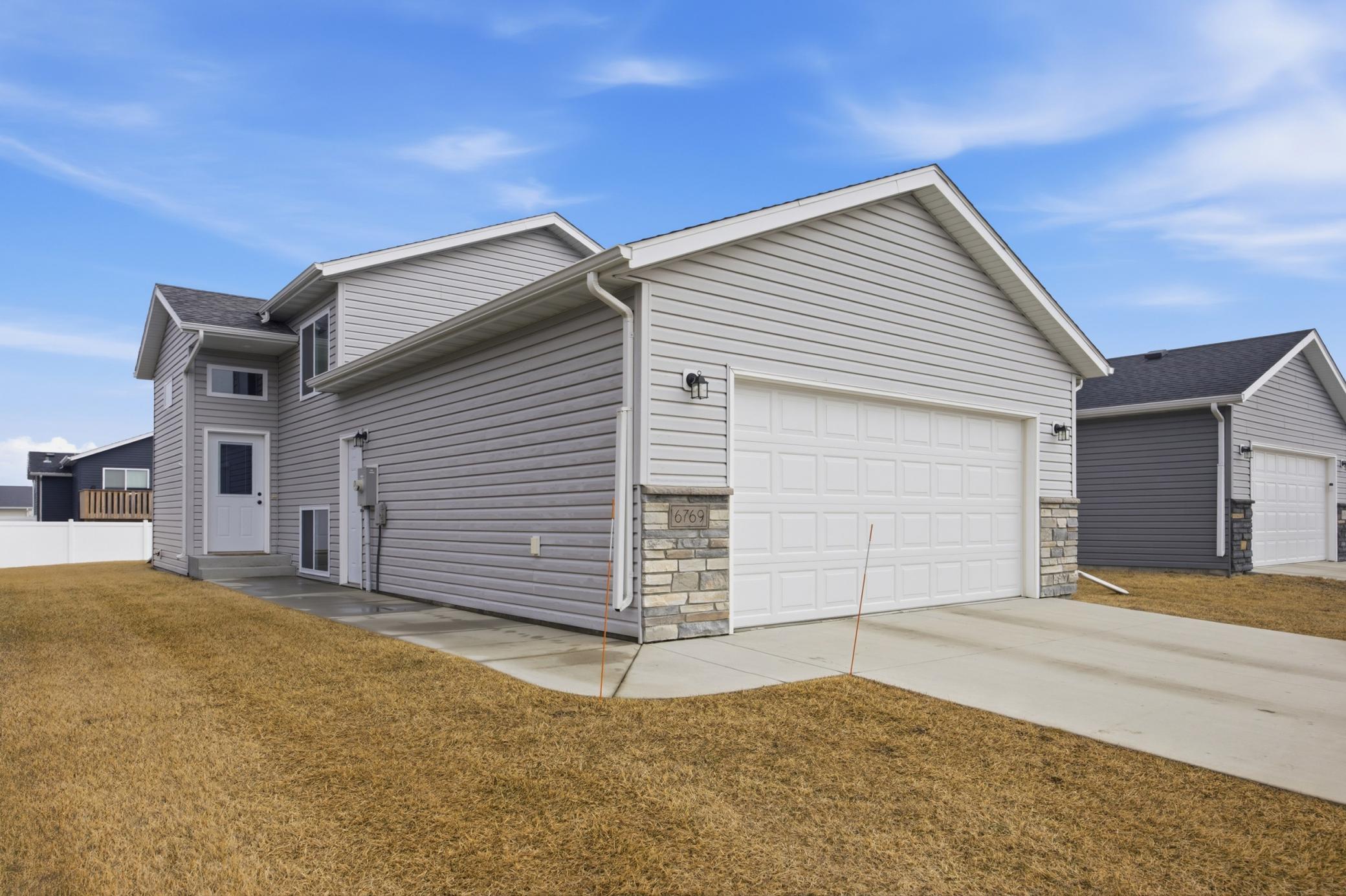 1st image of 6769 70th Ave S, Horace, ND 58047 | MLS# 7037527