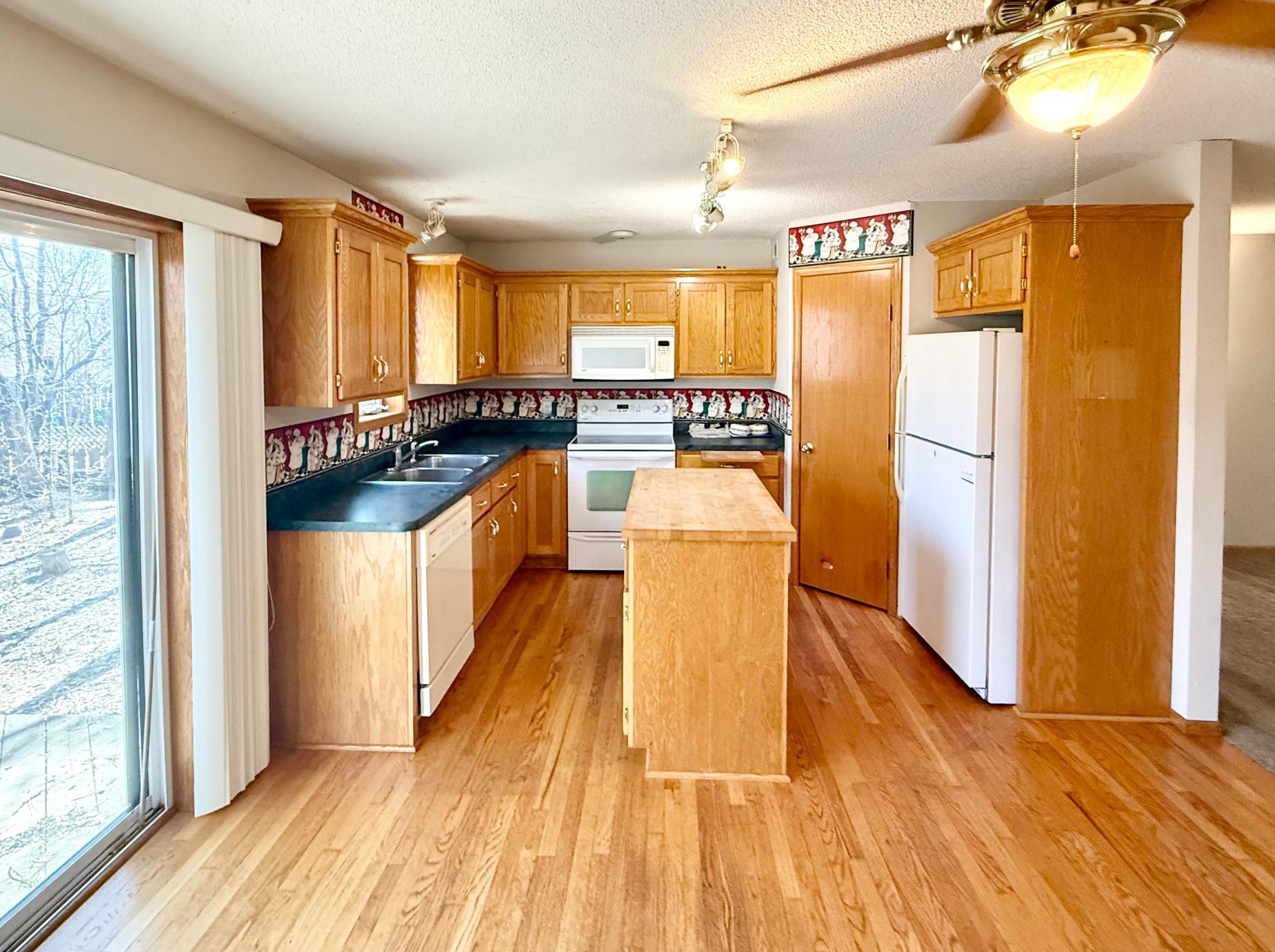 Homes for sale in Coon Rapids, MN | 11673 Eldorado St Nw, Coon Rapids, MN 55433 | MLS# 7037535