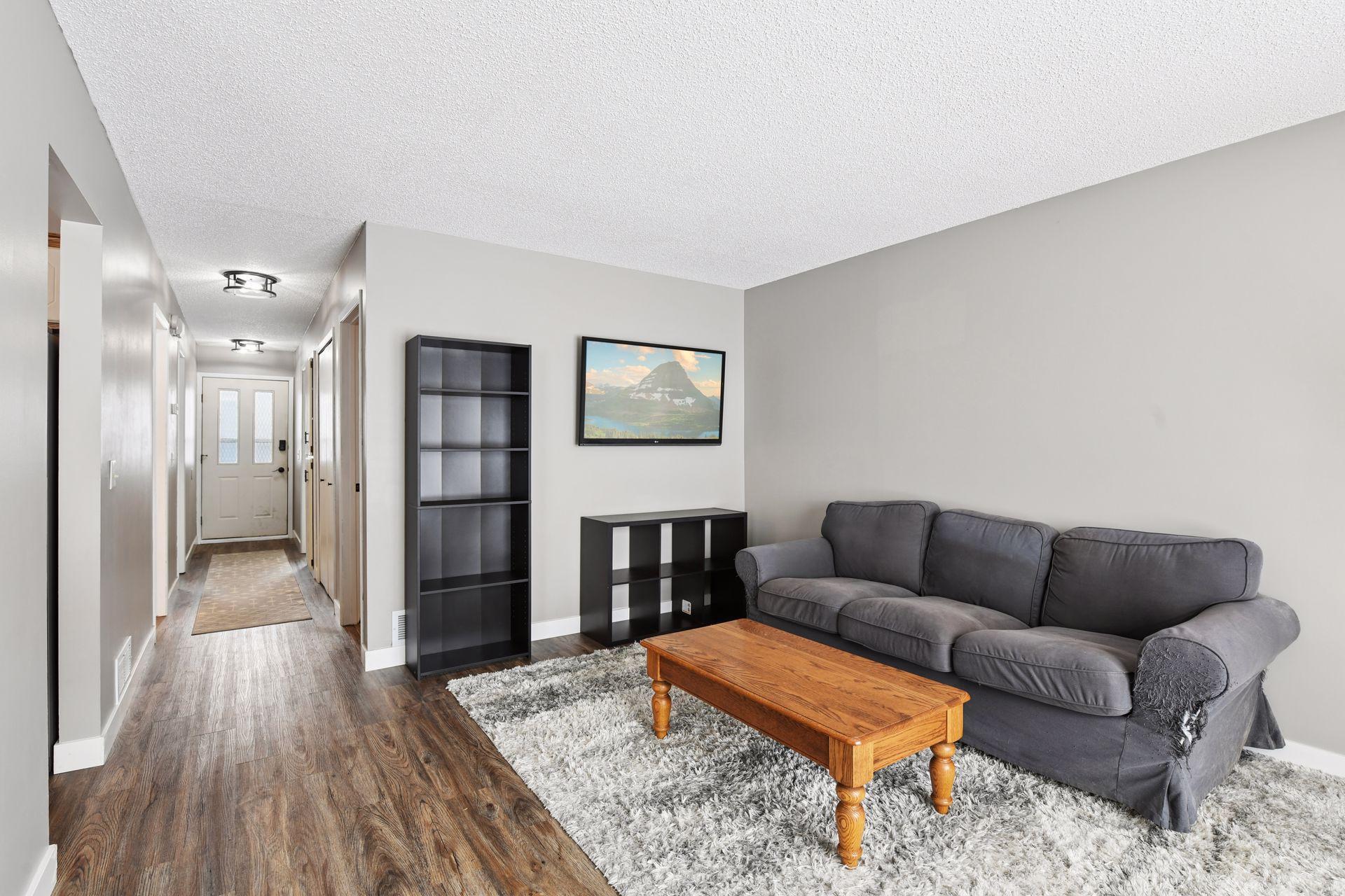 Homes for sale in Apple Valley, MN | 5232 148Th St W, Apple Valley, MN 55124 | MLS# 7037808