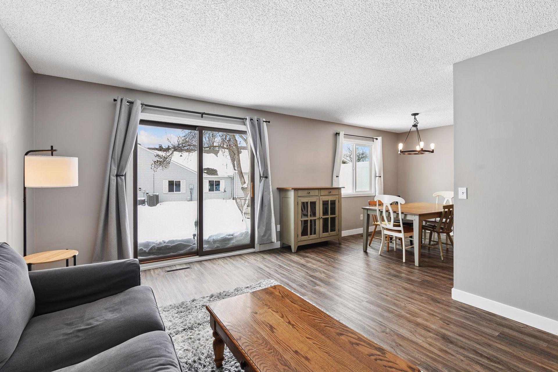 Homes for sale in Apple Valley, MN | 5232 148Th St W, Apple Valley, MN 55124 | MLS# 7037808