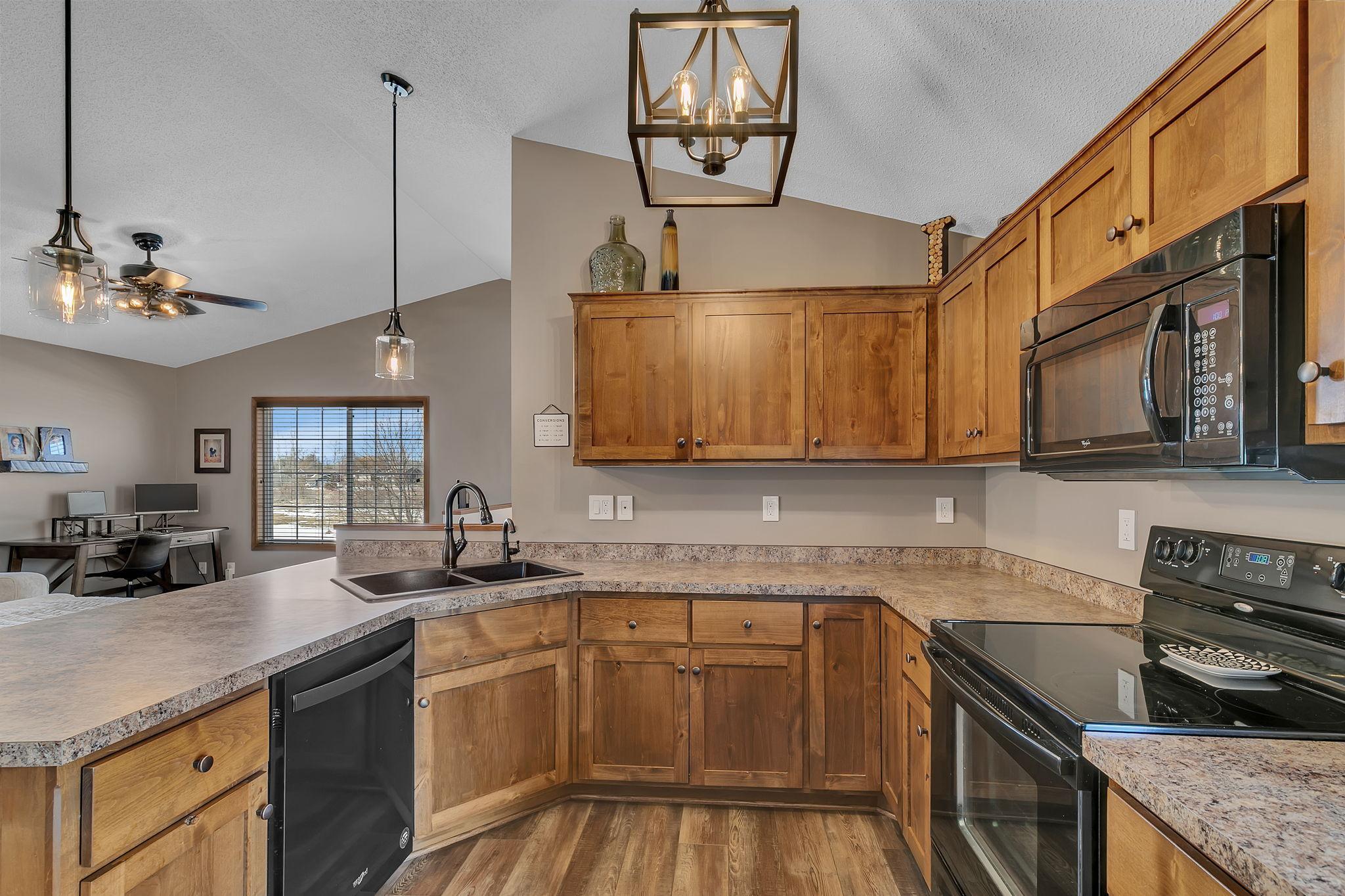 Homes for sale in Sartell, MN | 1723 N 7Th St, Sartell, MN 56377 | MLS# 7037958