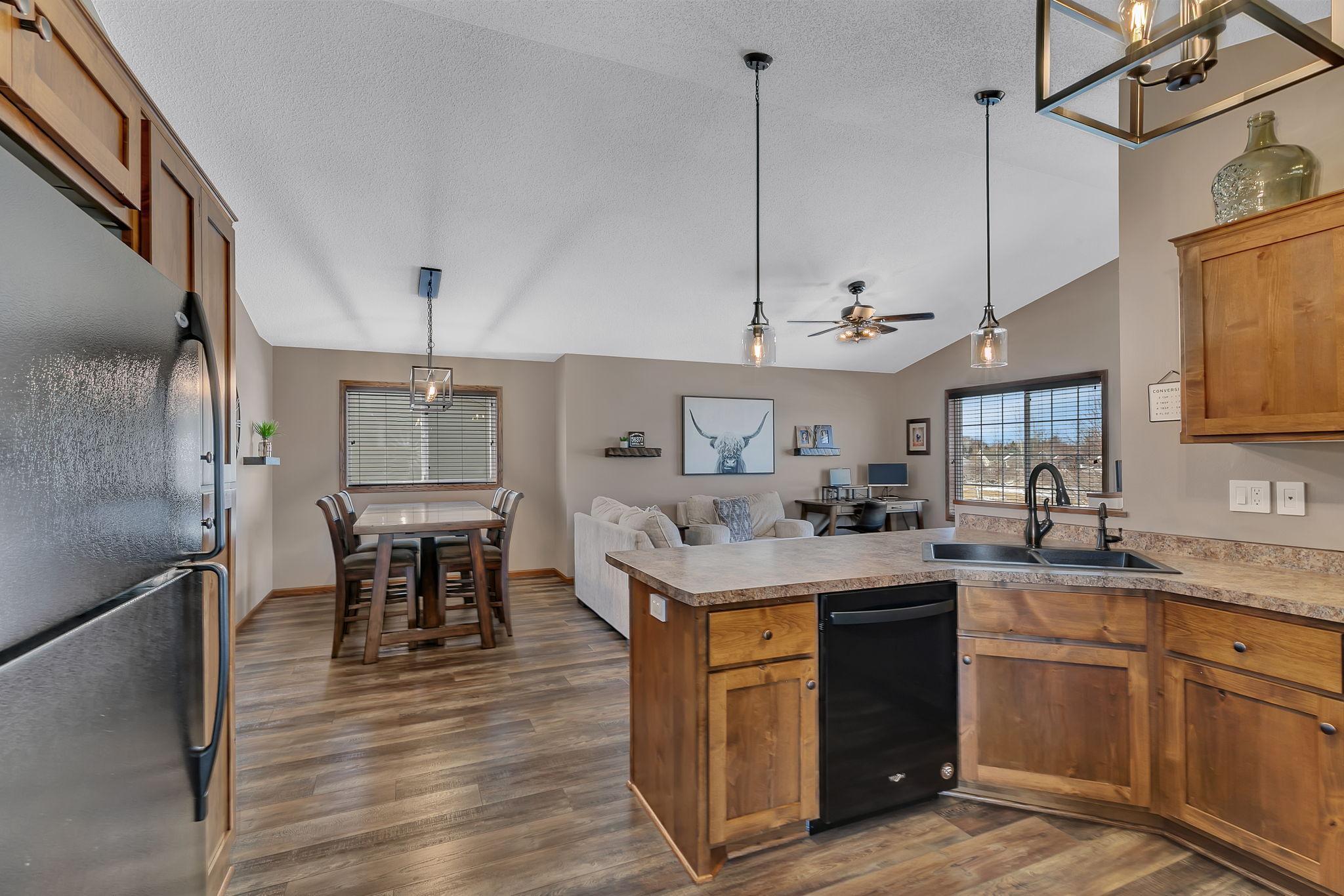 Homes for sale in Sartell, MN | 1723 N 7Th St, Sartell, MN 56377 | MLS# 7037958