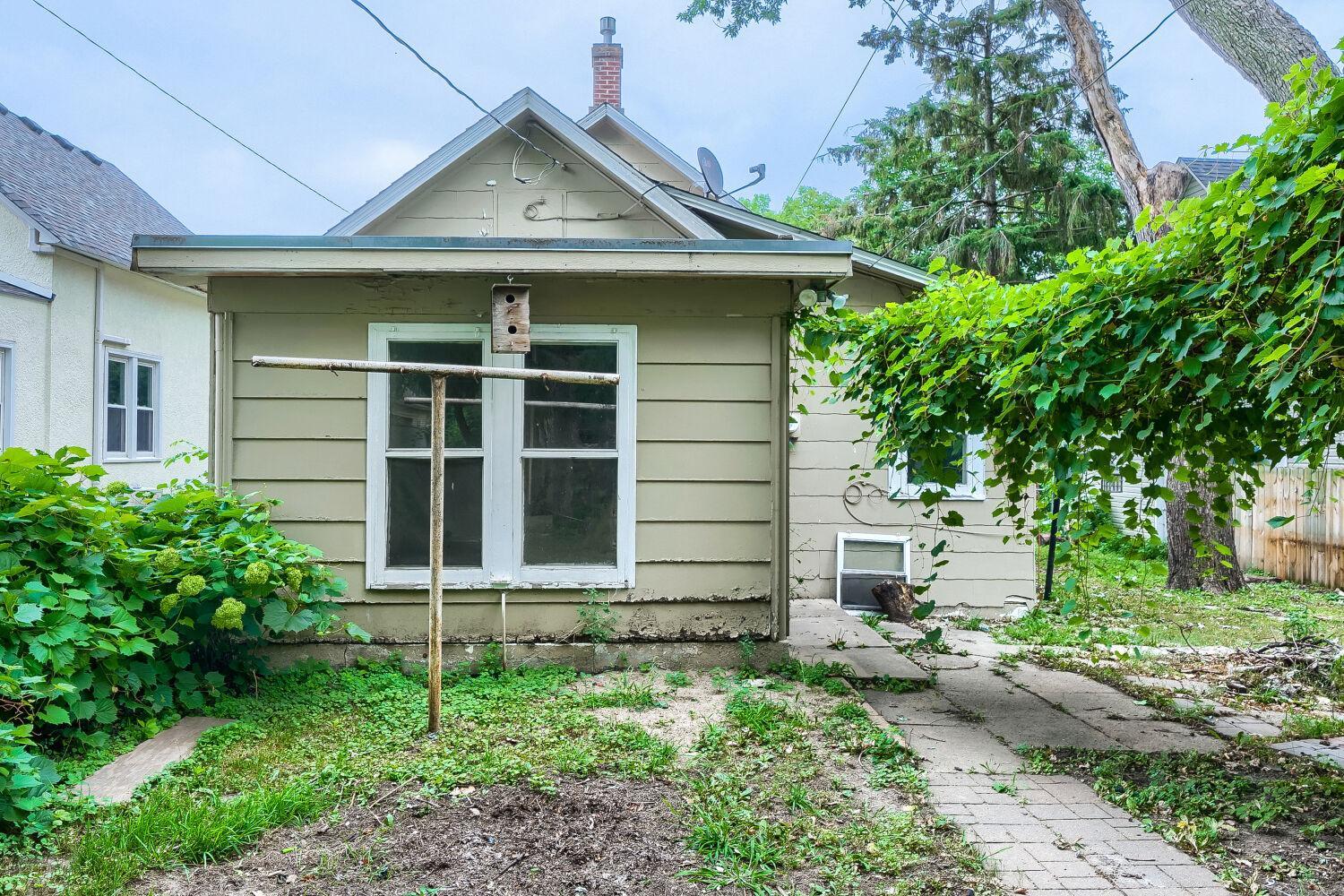 2nd image of 3019 Upton Ave N, Minneapolis, MN 55411 | MLS# 7038109