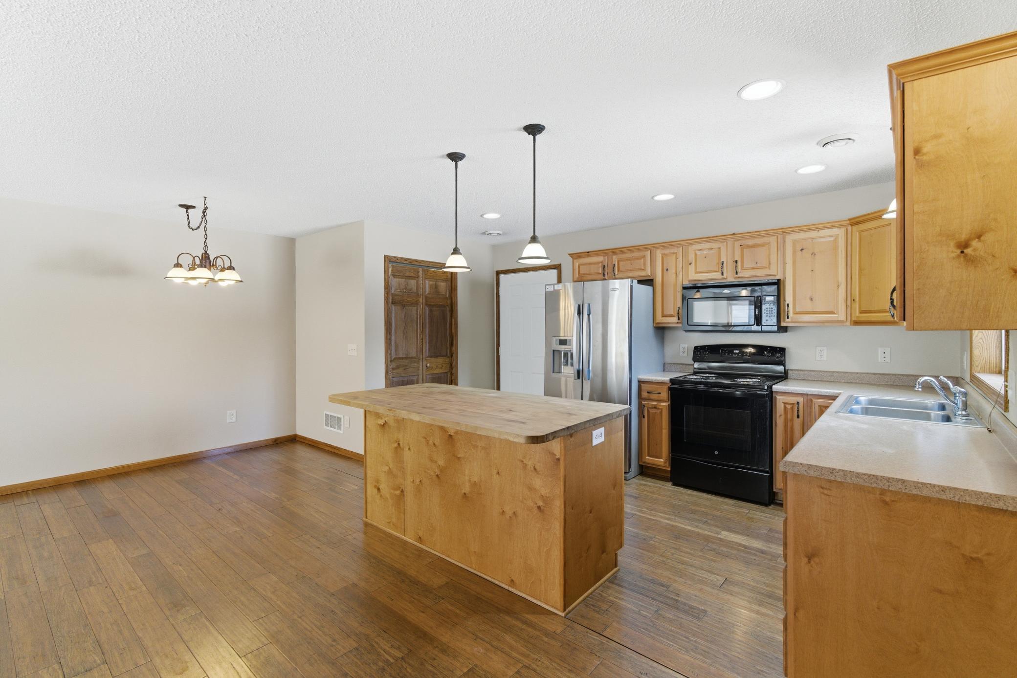 Homes for sale in Mankato, MN | 116 Nicklaus Path, Mankato, MN 56001 | MLS# 7038571