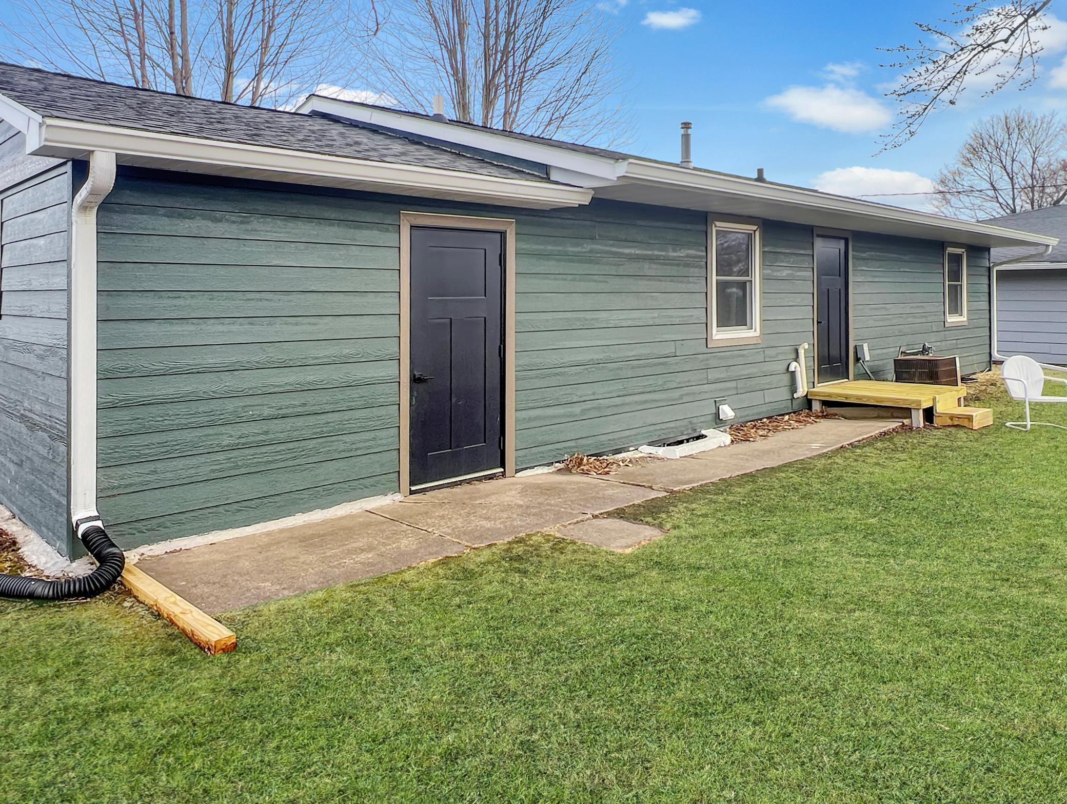 4th image of 922 S State St, Fairmont, MN 56031 | MLS# 7038608