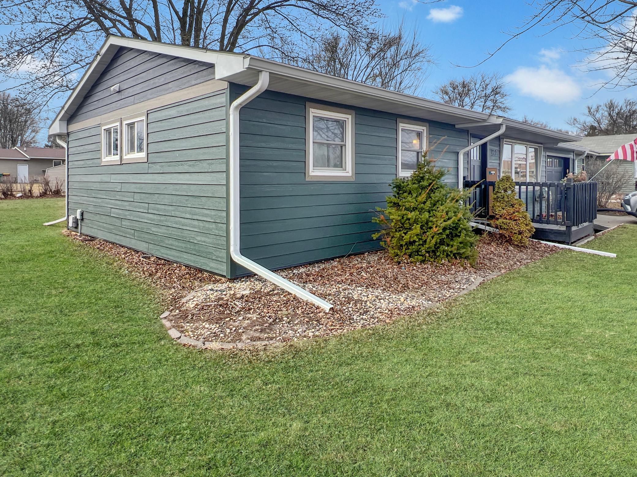 2nd image of 922 S State St, Fairmont, MN 56031 | MLS# 7038608