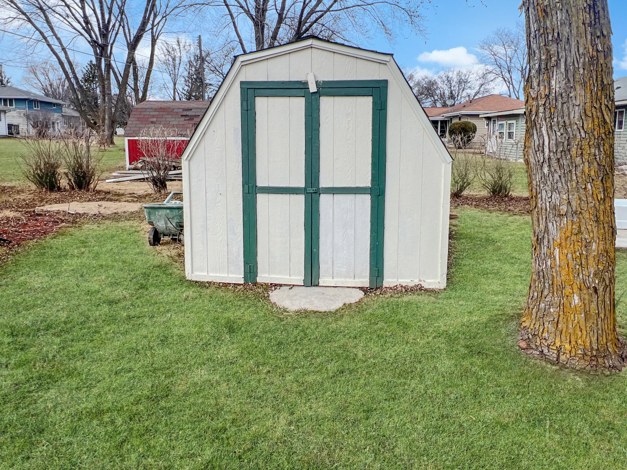 5th image of 922 S State St, Fairmont, MN 56031 | MLS# 7038608