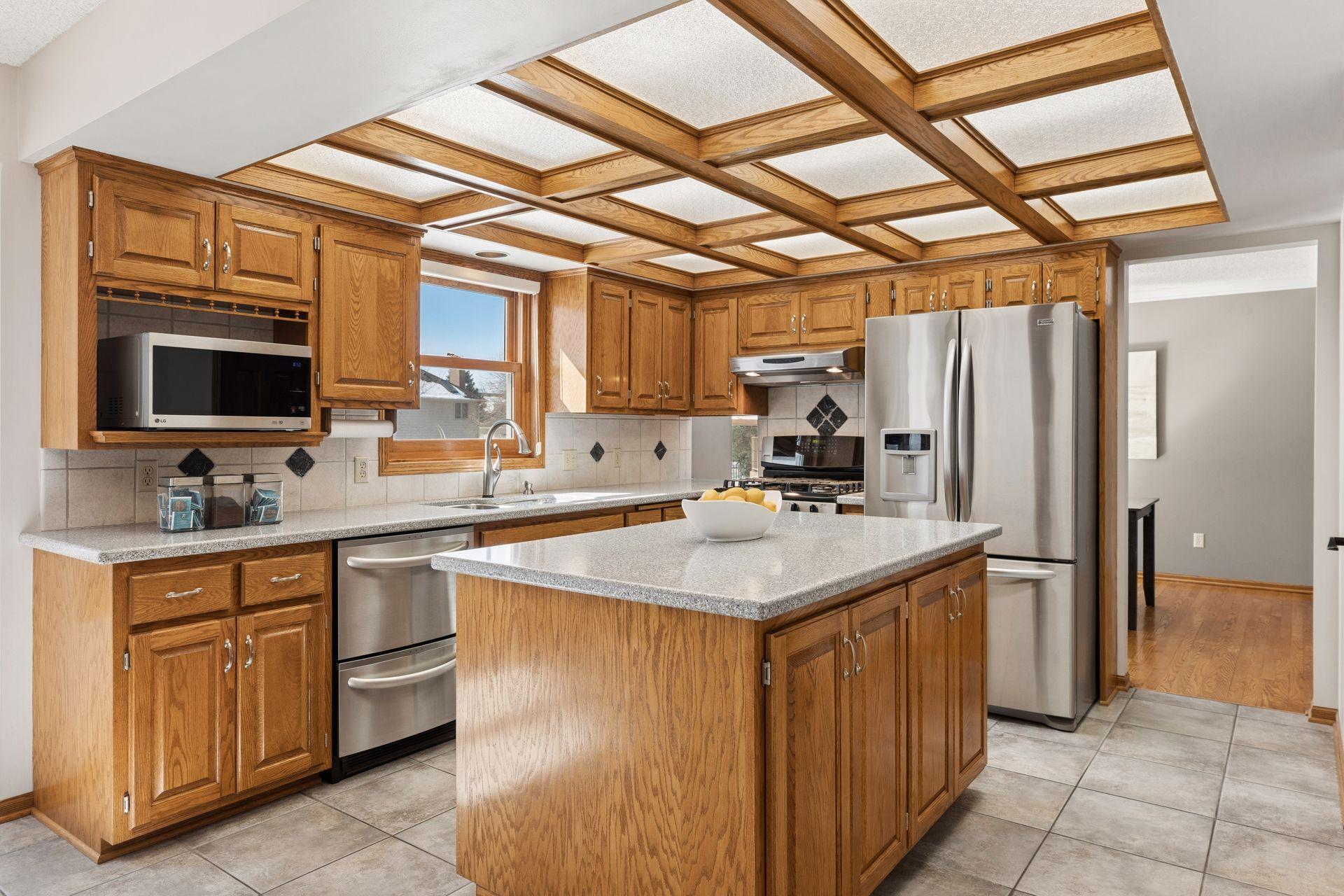 Homes for sale in Vadnais Heights, MN | 180 Red Oaks Dr, Vadnais Heights, MN 55127 | MLS# 7038613