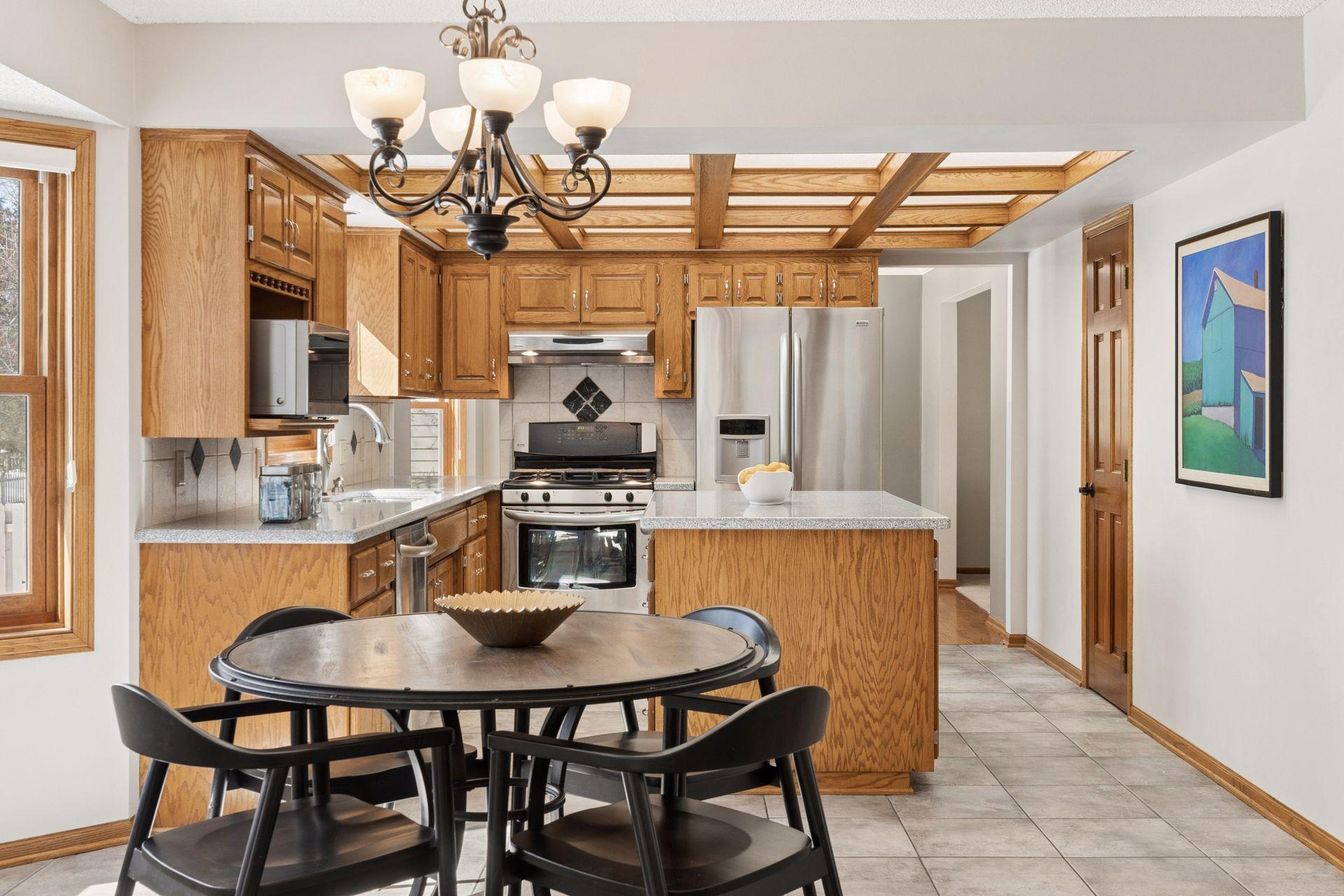 Homes for sale in Vadnais Heights, MN | 180 Red Oaks Dr, Vadnais Heights, MN 55127 | MLS# 7038613