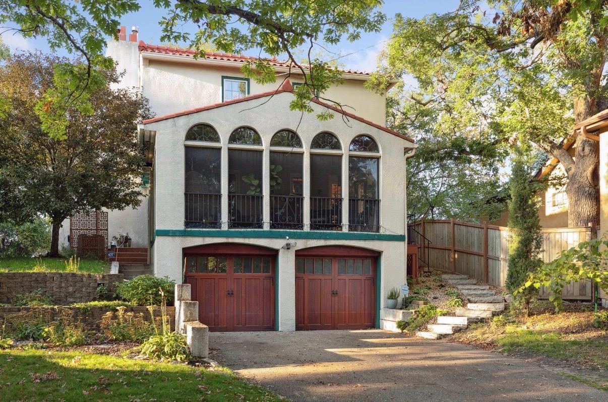 37th image of 1005 Cedar Lake Rd S, Minneapolis, MN 55405 | MLS# 7038721