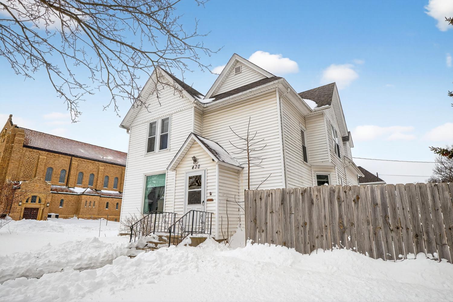 Homes for sale in Owatonna, MN | 430 S Elm Ave, Owatonna, MN 55060 | MLS# 7038796