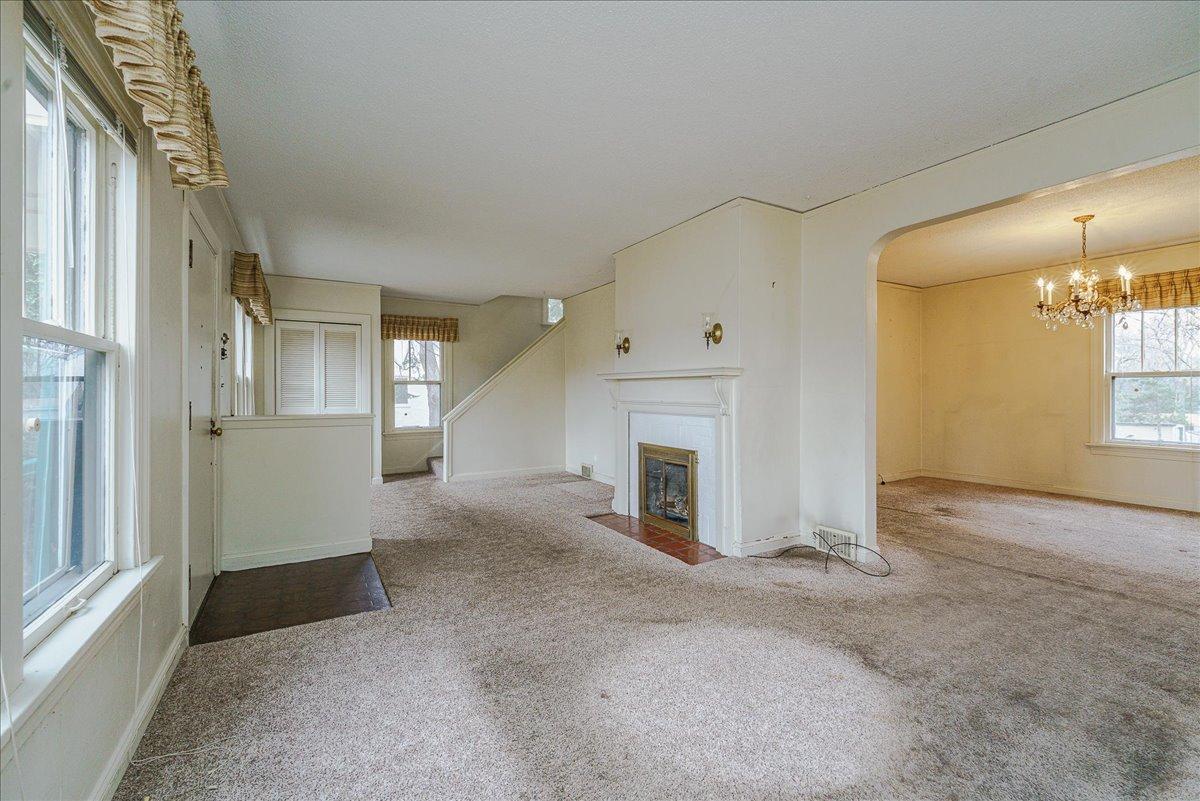 Homes for sale in Maplewood, MN | 2697 Stillwater Rd E, Maplewood, MN 55119 | MLS# 7038821