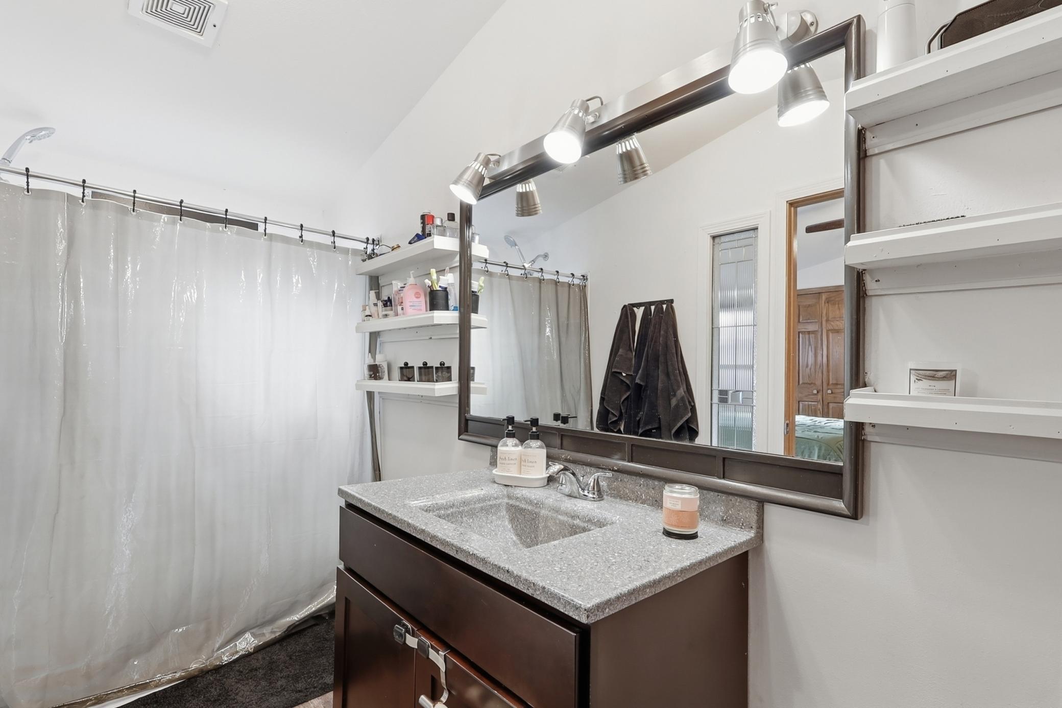 Homes for sale in Maplewood, MN | 2679 Alissa Ln, Maplewood, MN 55119 | MLS# 7039018