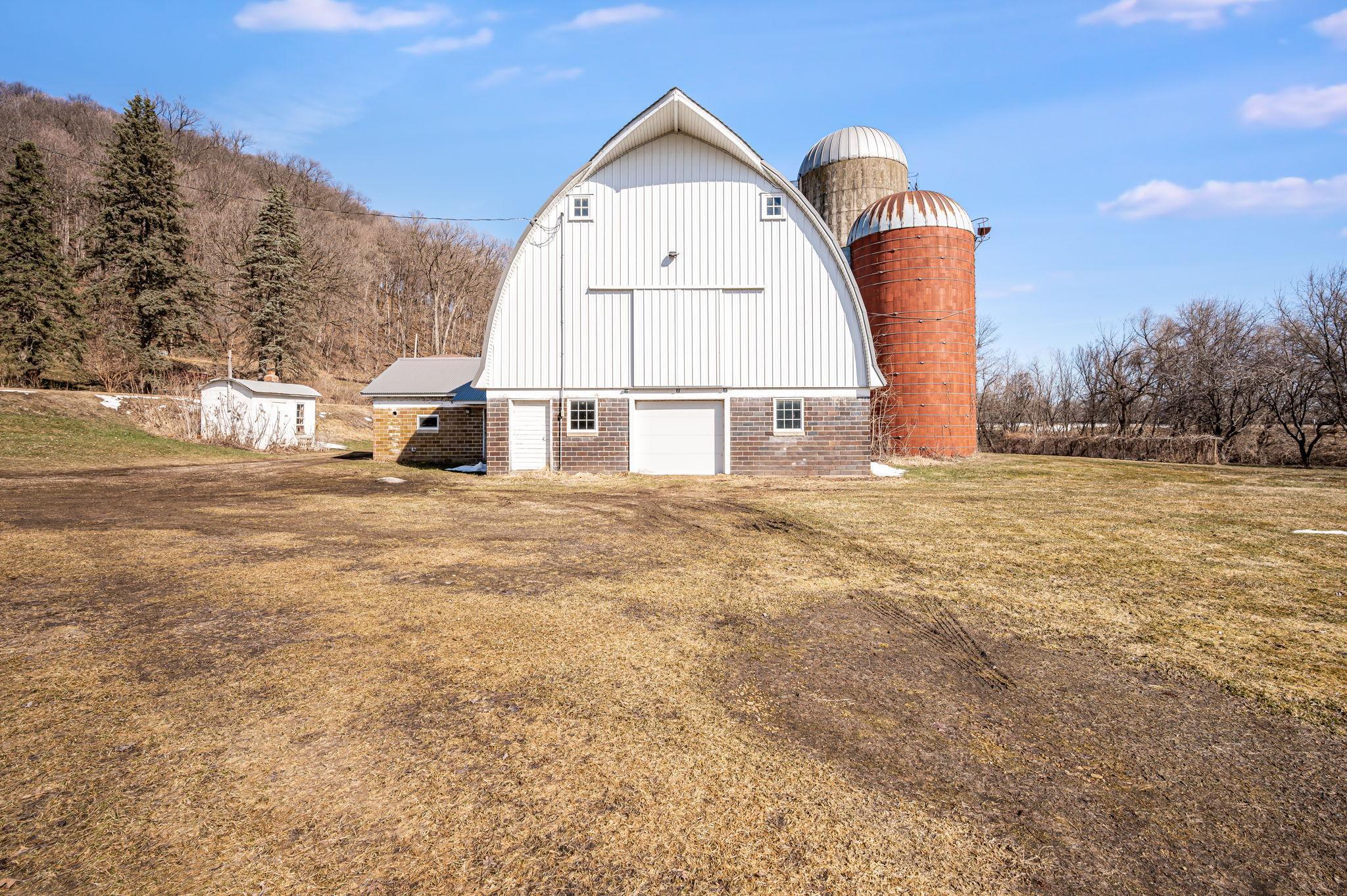 Homes for sale in Saint Peter, MN | 48050 Old River Bluff Rd, Saint Peter, MN 56082 | MLS# 7039065