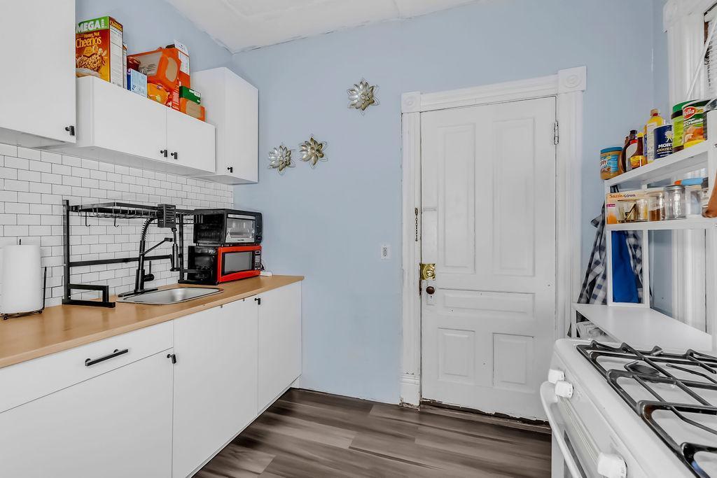 Homes for sale in Saint Paul, MN | 922 N Woodbridge St, Saint Paul, MN 55117 | MLS# 7039174