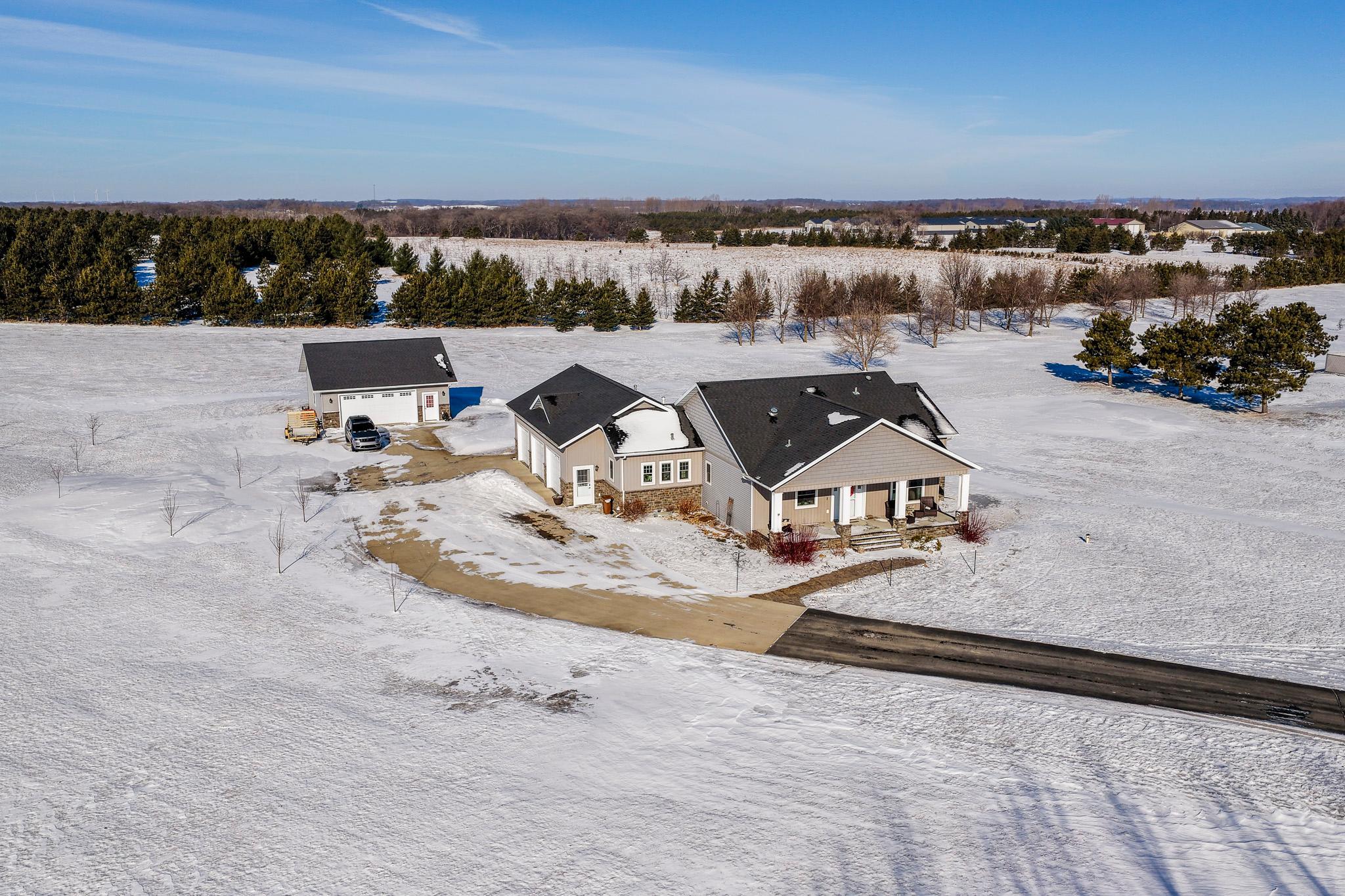 Homes for sale in Audubon, MN | 17063 Lakeview Ln, Audubon, MN 56511 | MLS# 7039368