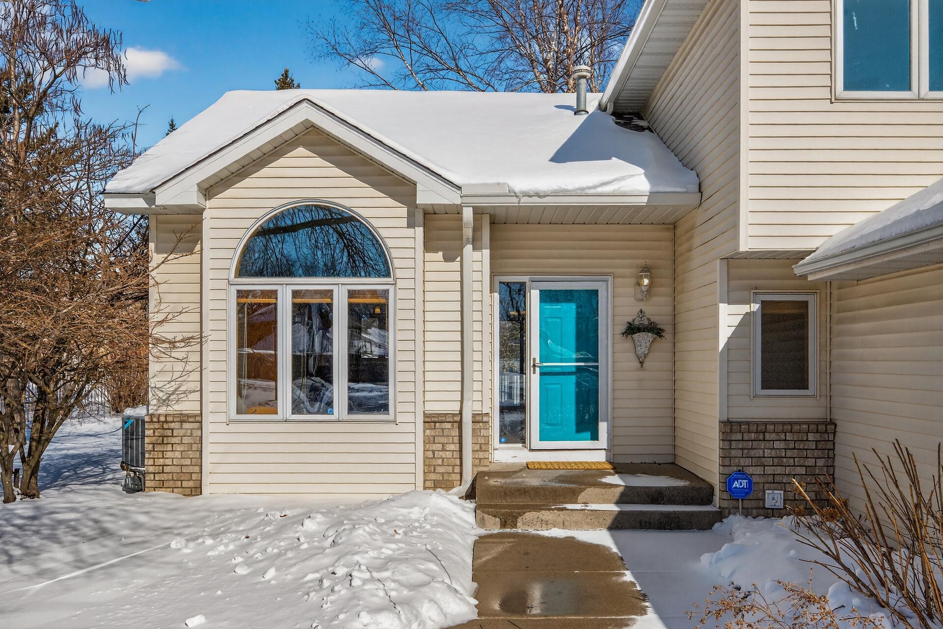 Homes for sale in Chaska, MN | 1157 Ridge Bluff Ct, Chaska, MN 55318 | MLS# 7039451