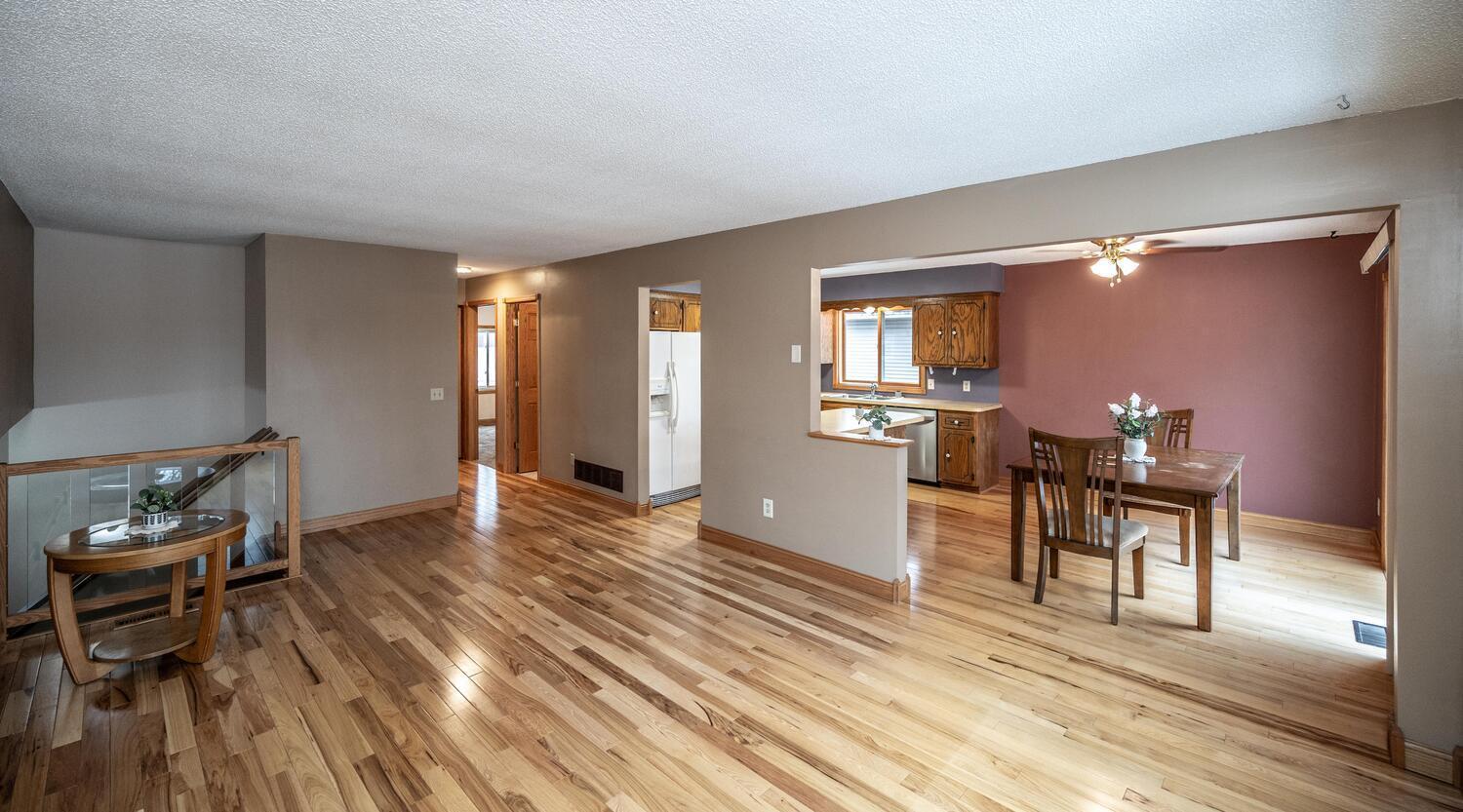 Homes for sale in Vadnais Heights, MN | 768 Hiawatha Ave, Vadnais Heights, MN 55127 | MLS# 7039971