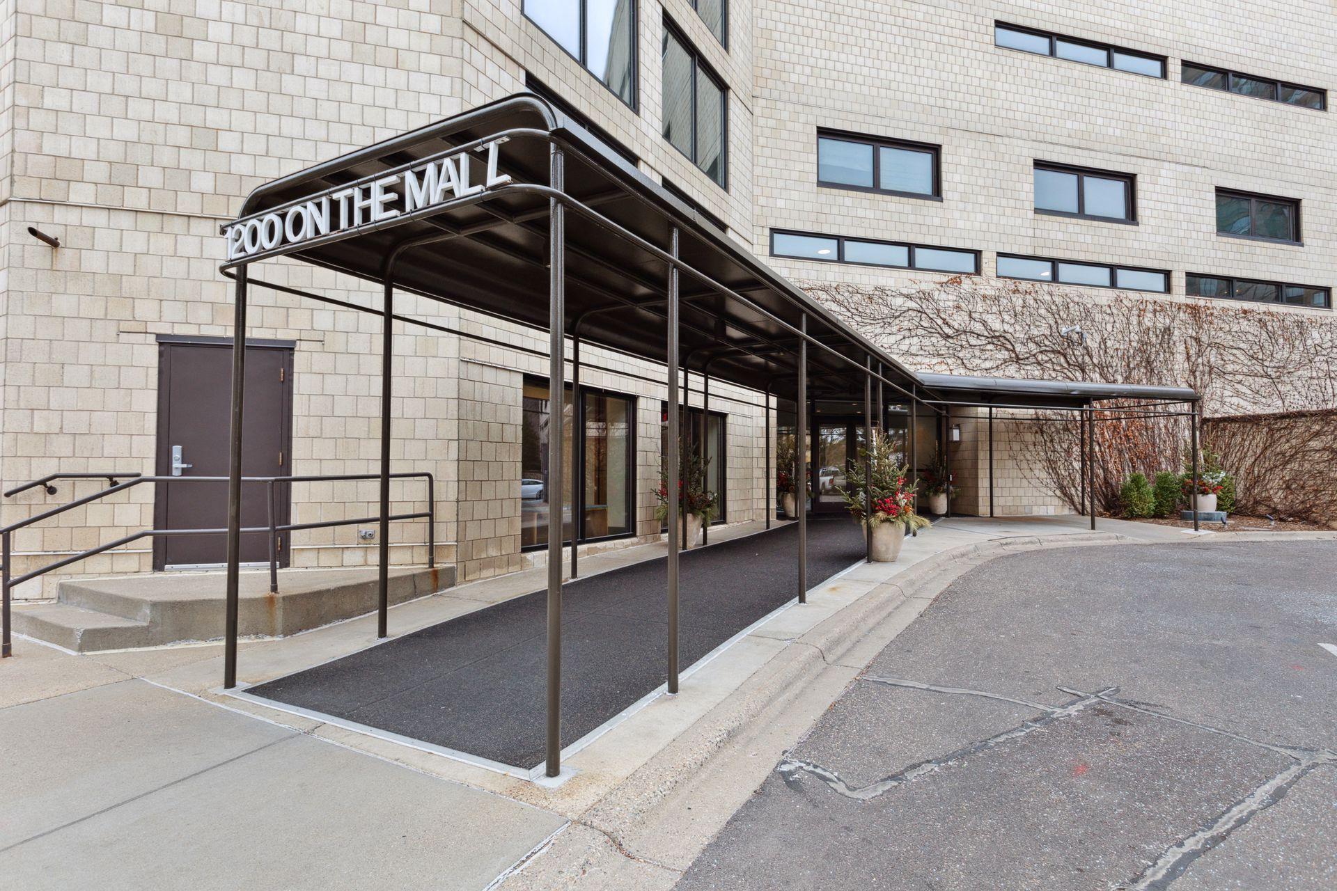 2nd image of 1200 Nicollet Mall #209, Minneapolis, MN 55403 | MLS# 7040079