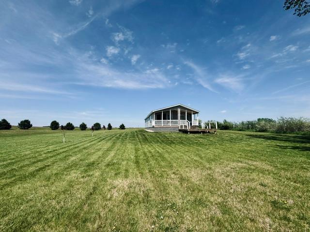 Homes for sale in Tracy, MN | 7 Robbins Dr, Tracy, MN 56175 | MLS# 7040286