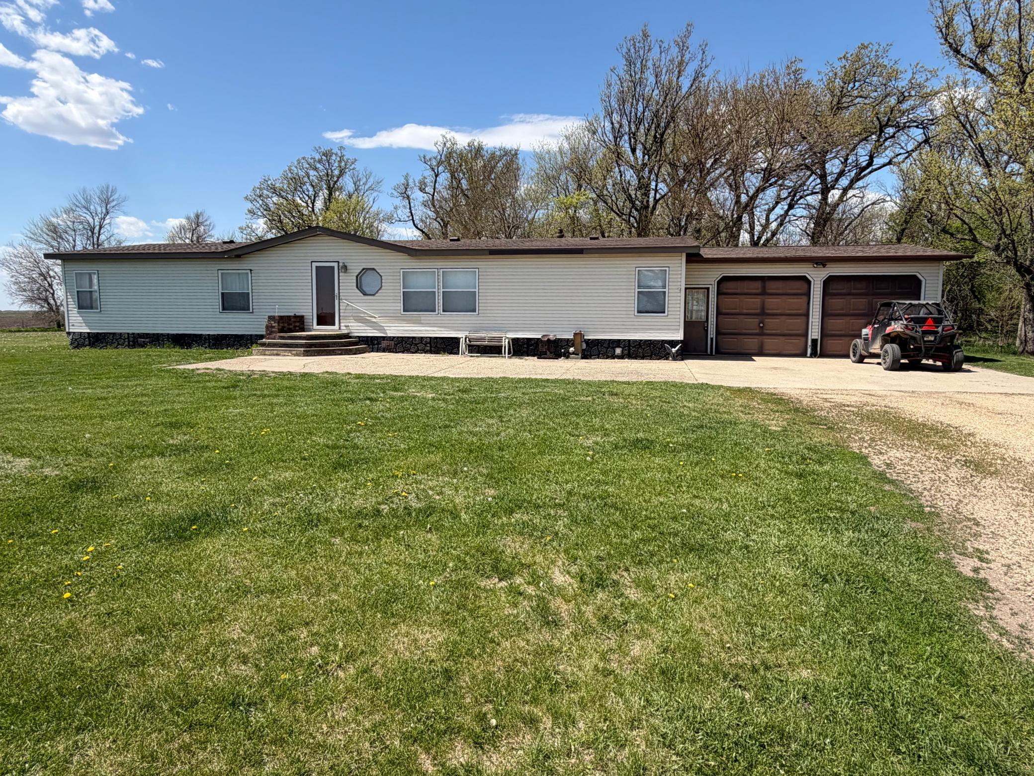 Homes for sale in Ceylon, MN | 1734 40th St, Ceylon, MN 56121 | MLS# 7040288