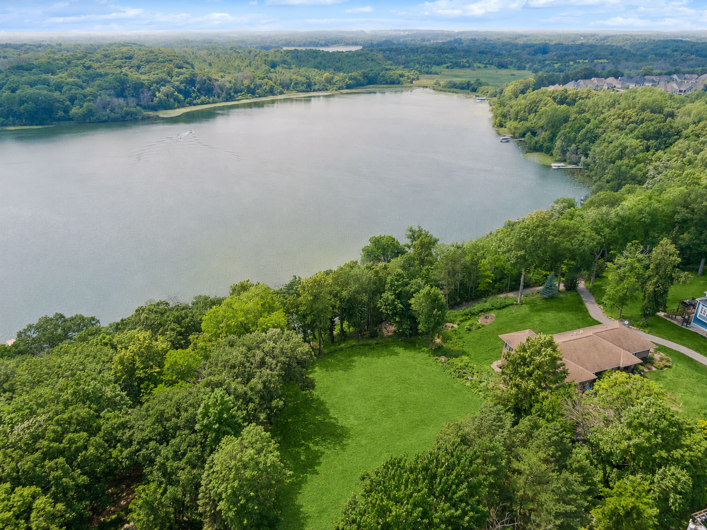 3rd image of 7080 Rolling Acres Rd, Excelsior, MN 55331 | MLS# 7040343
