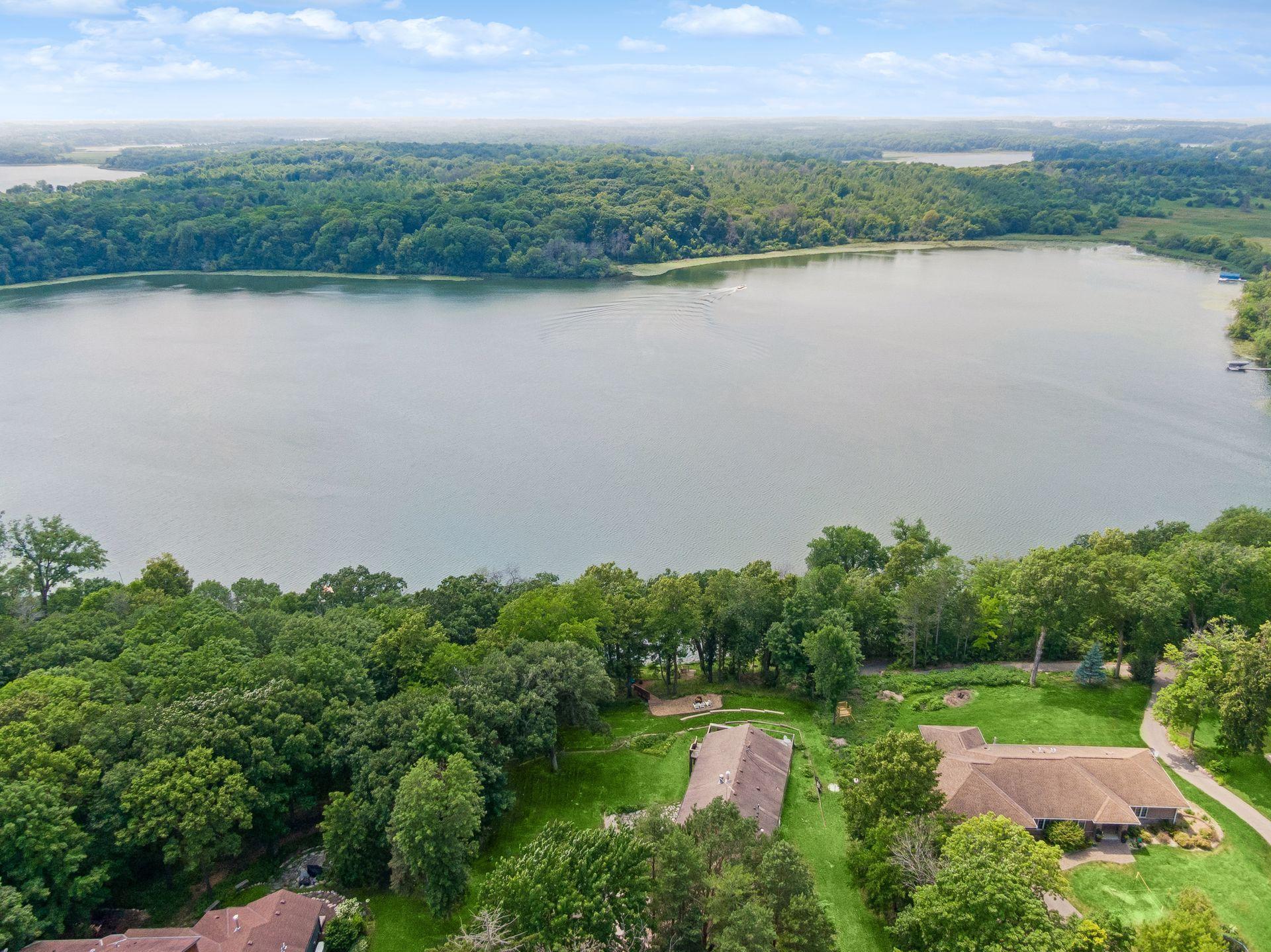 4th image of 7080 Rolling Acres Rd, Excelsior, MN 55331 | MLS# 7040343