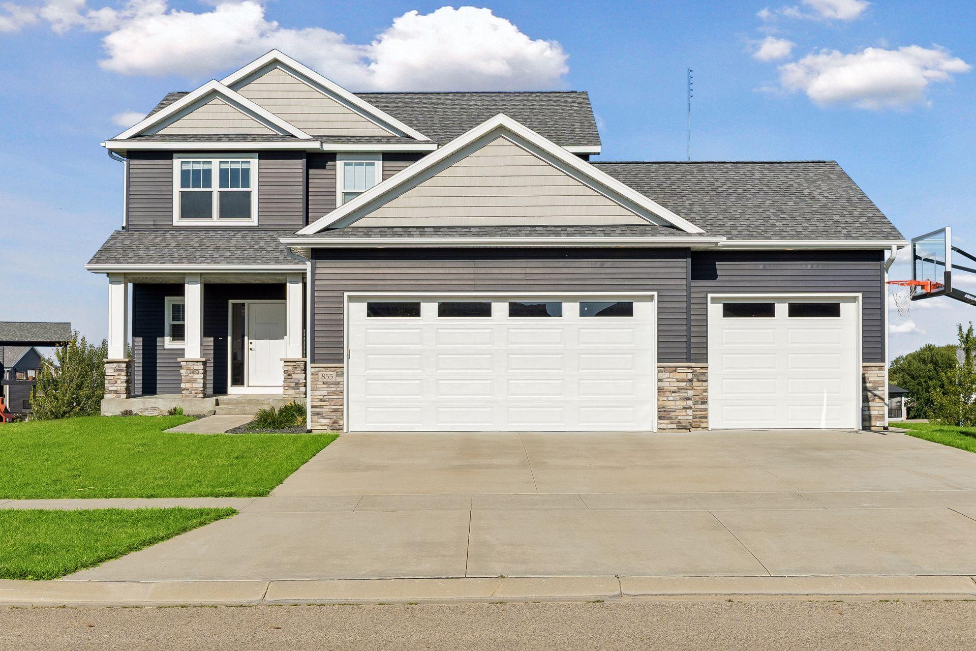 2nd image of 855 Towne Dr Ne, Byron, MN 55920 | MLS# 7040407