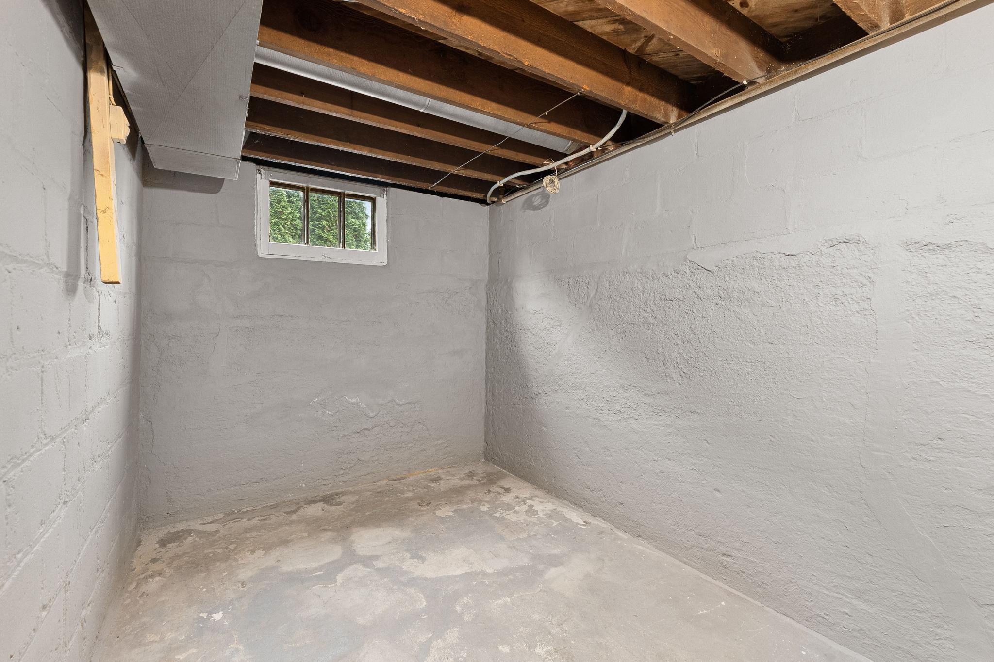 Homes for sale in Austin, MN | 1008 3rd Ave Nw, Austin, MN 55912 | MLS# 7040578