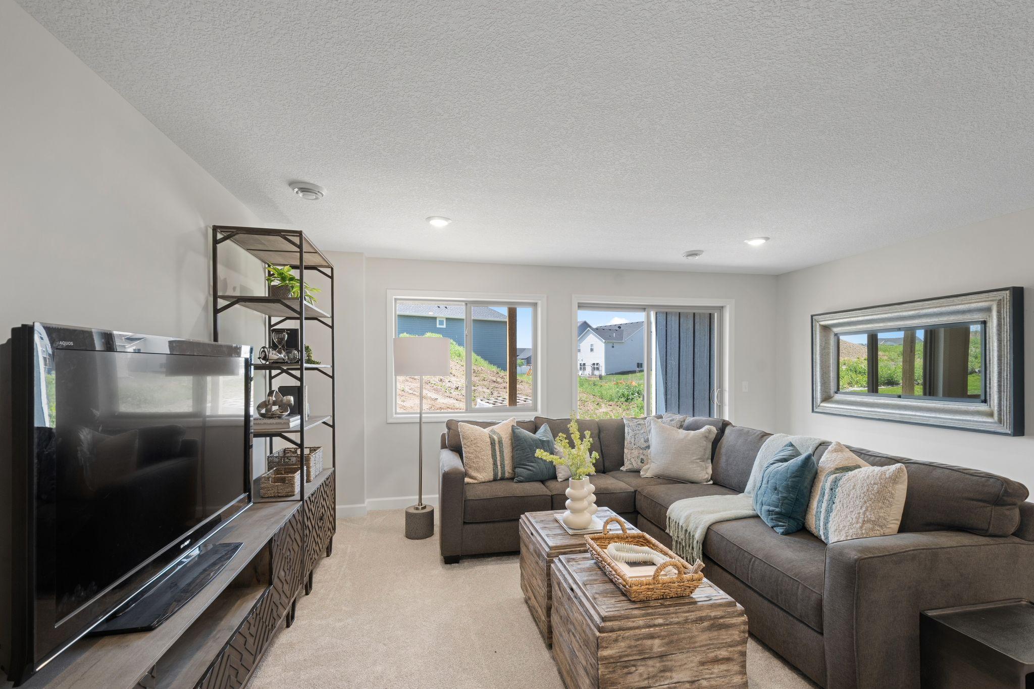 39th image of 17755 Ellsworth Dr, Lakeville, MN 55044 | MLS# 7040810