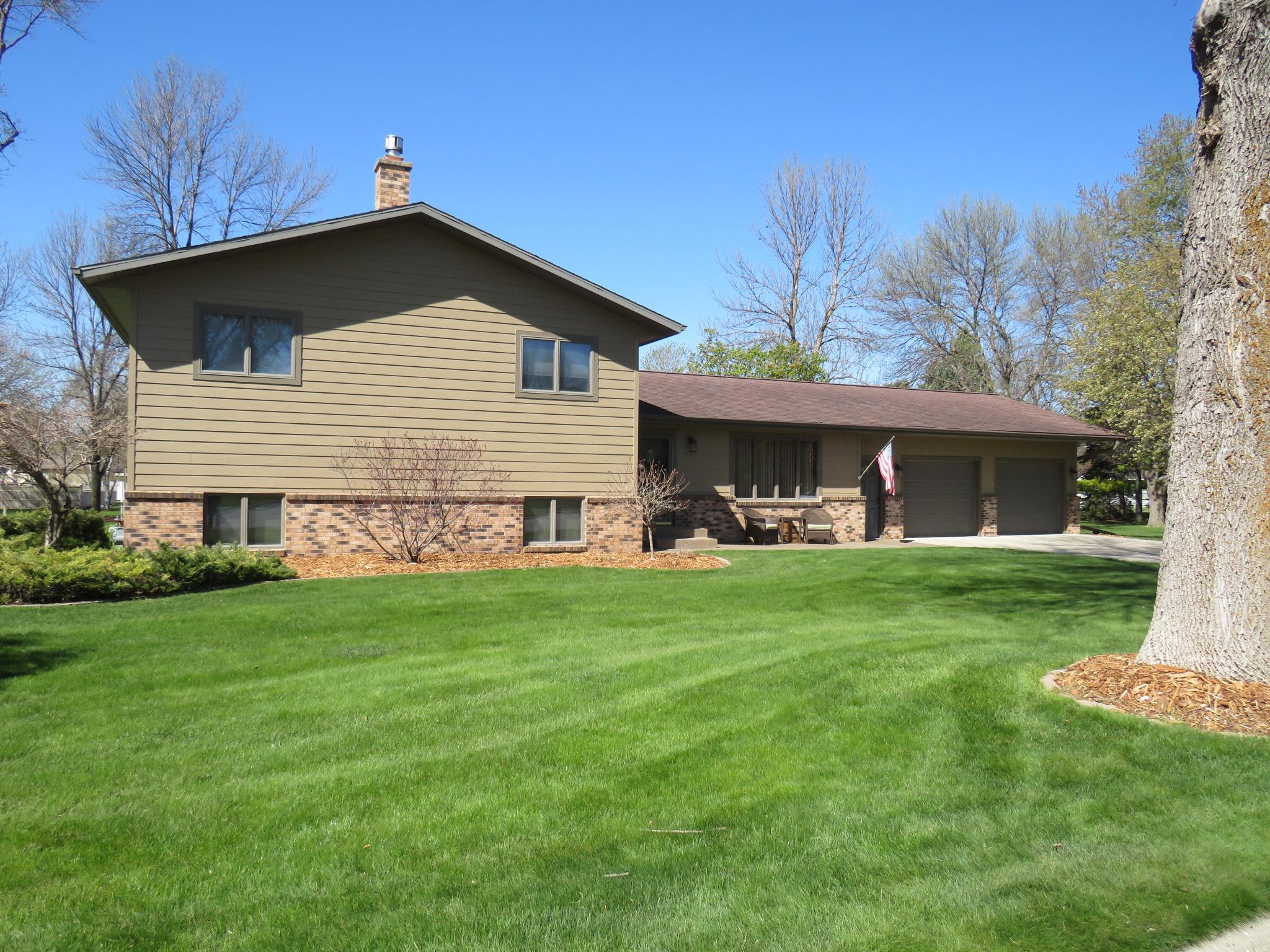 Homes for sale in Benson, MN | 902 10th St S, Benson, MN 56215 | MLS# 7040946