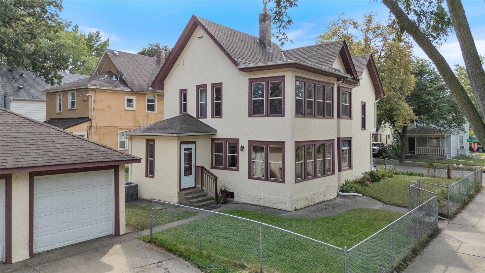 2nd image of 1001 26th Ave Ne, Minneapolis, MN 55418 | MLS# 7040975