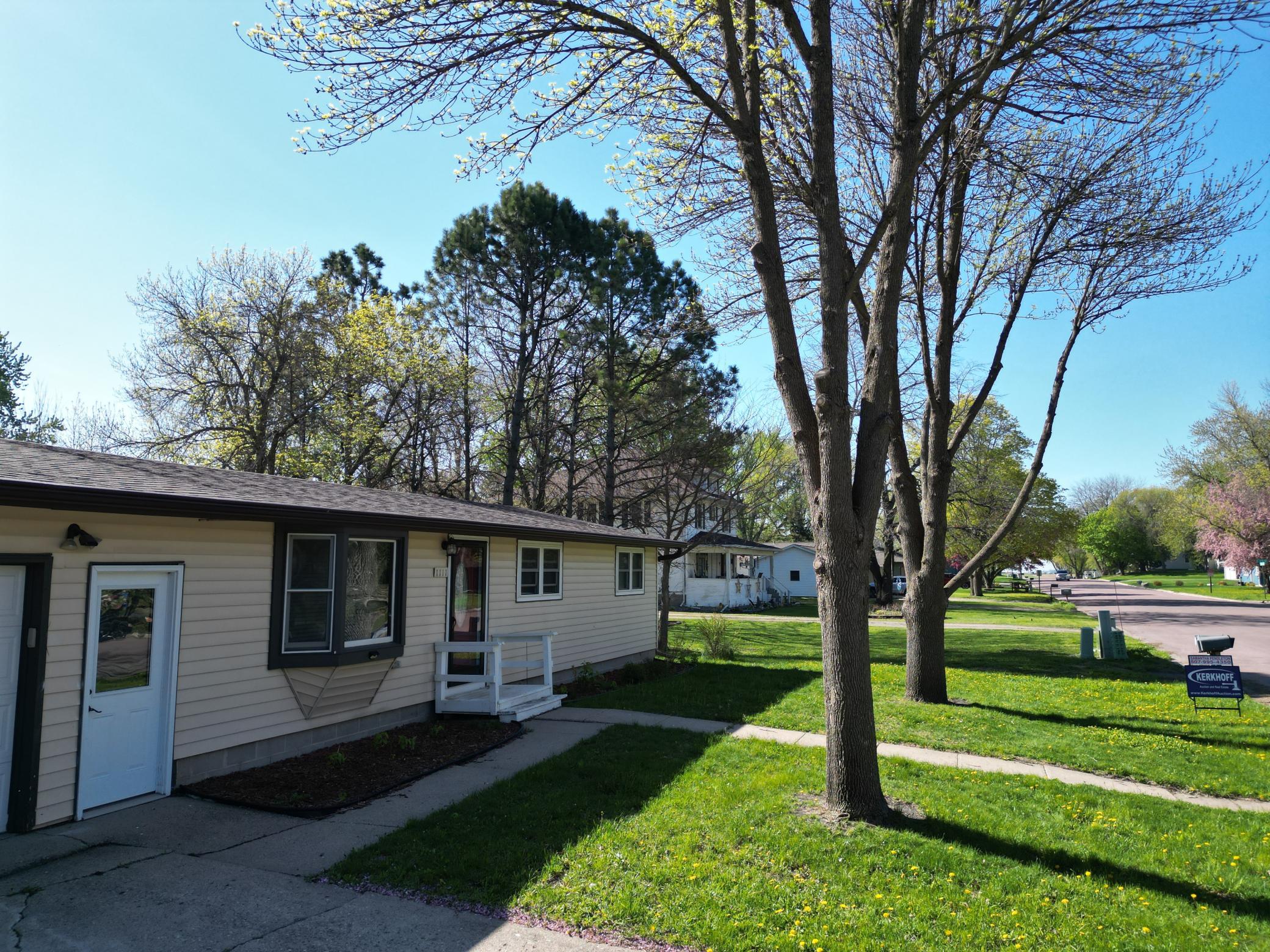 Homes for sale in Redwood Falls, MN | 1111 S Halvorson St, Redwood Falls, MN 56283 | MLS# 7040994