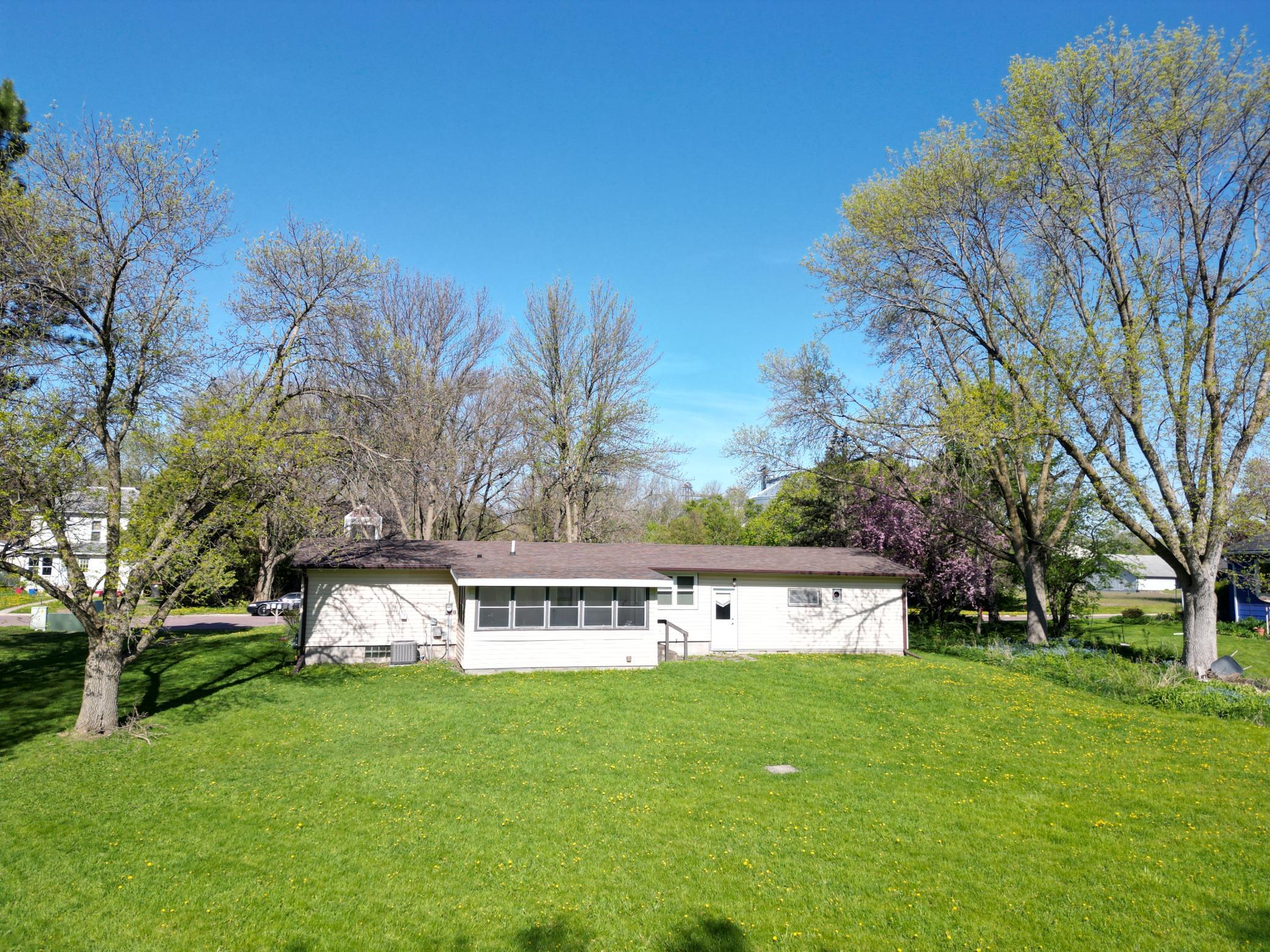 Homes for sale in Redwood Falls, MN | 1111 S Halvorson St, Redwood Falls, MN 56283 | MLS# 7040994