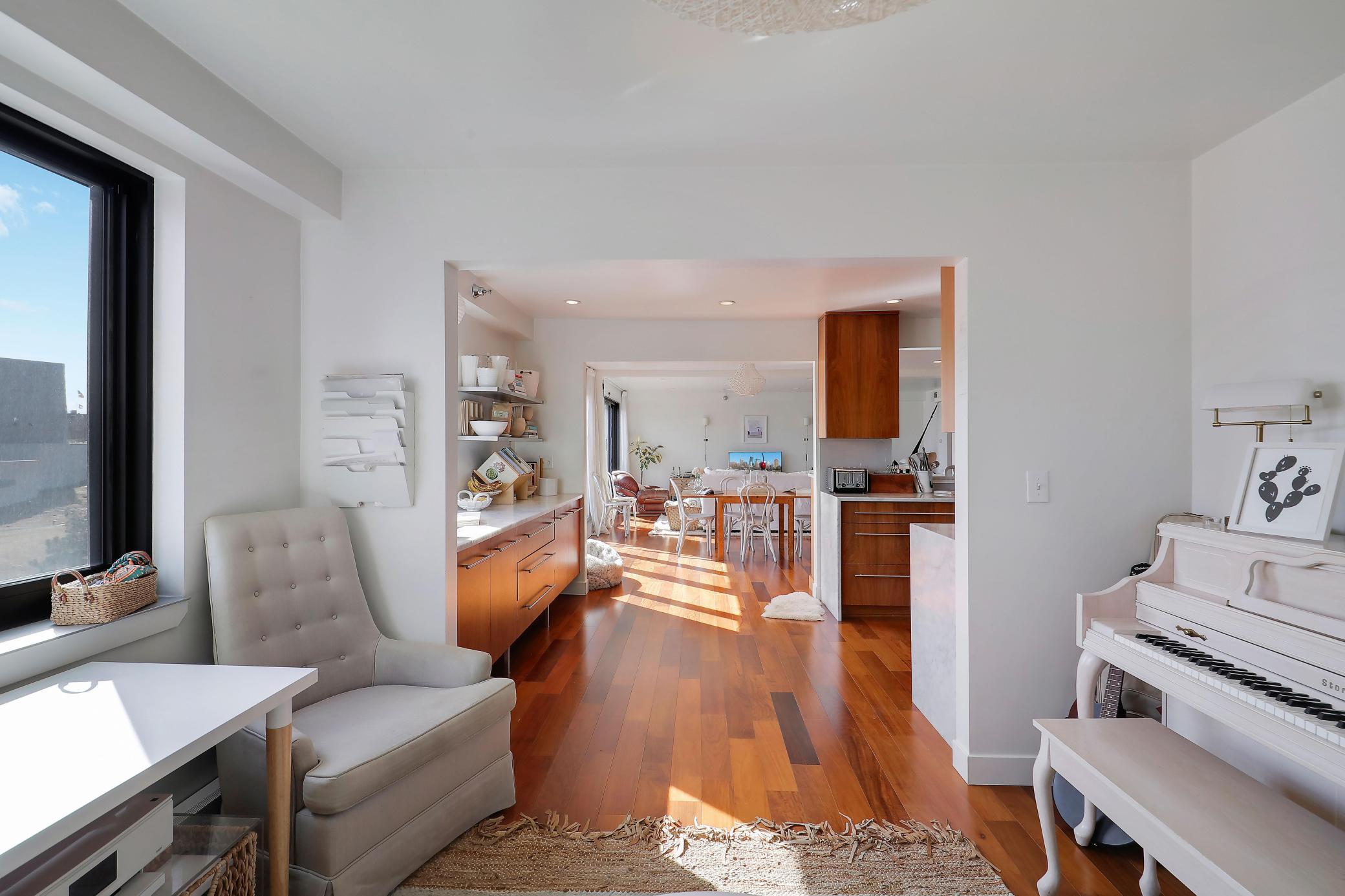 35th image of 48 Groveland Ter #414, Minneapolis, MN 55403 | MLS# 7041145